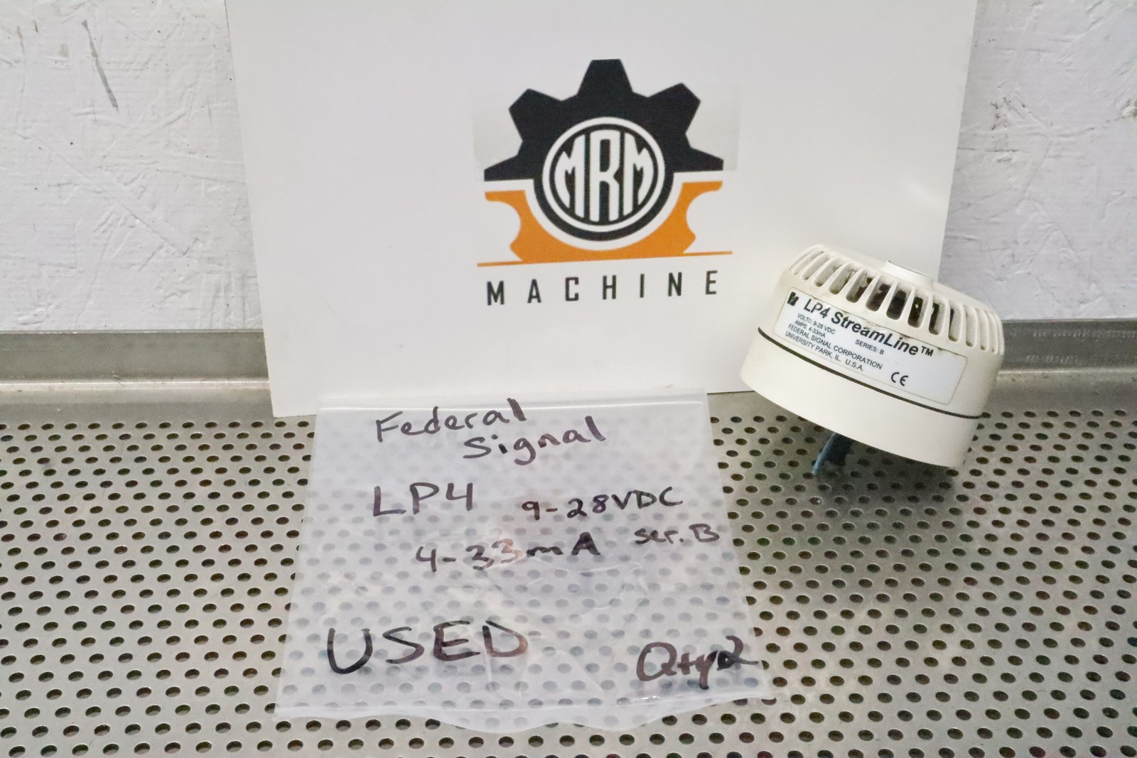 Federal Signal LP4 StreamLine Sounder Ser B 9-28VDC 4-33mA Used With Warranty