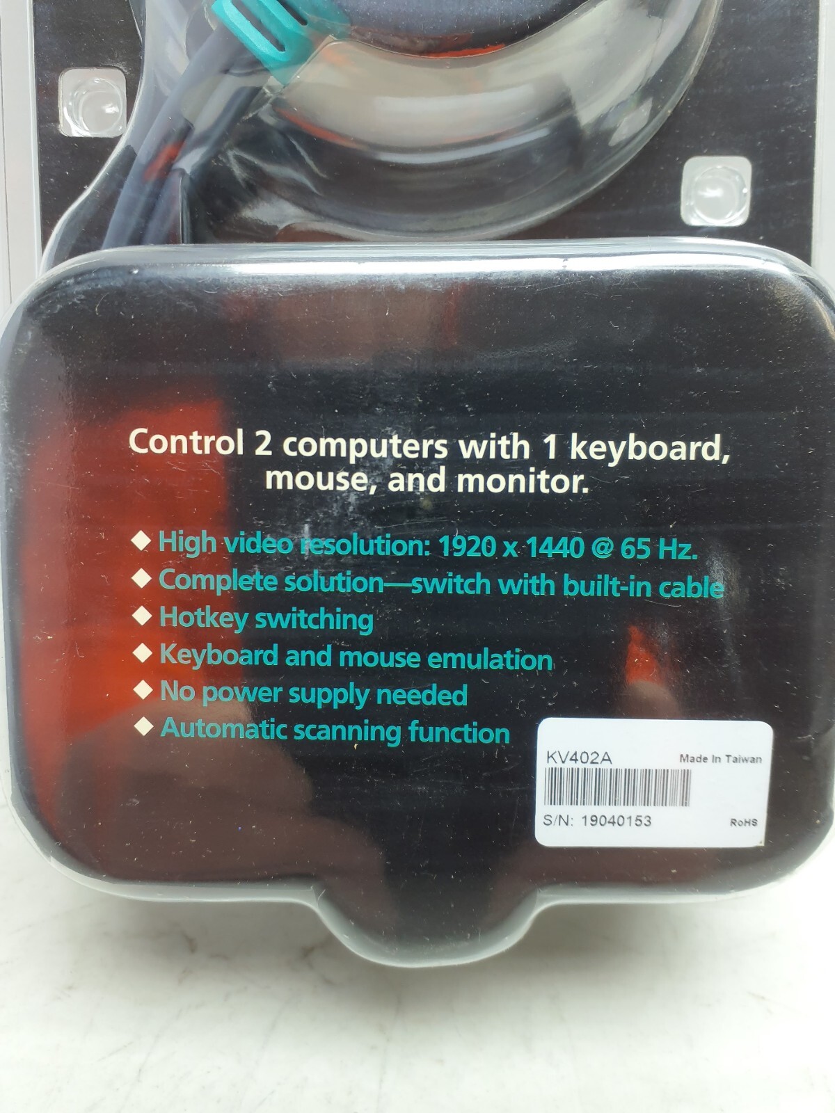 Black Box ServSwitch Micro Control 2 Computers W/ 1 Keyboard KVM Switch KV402A