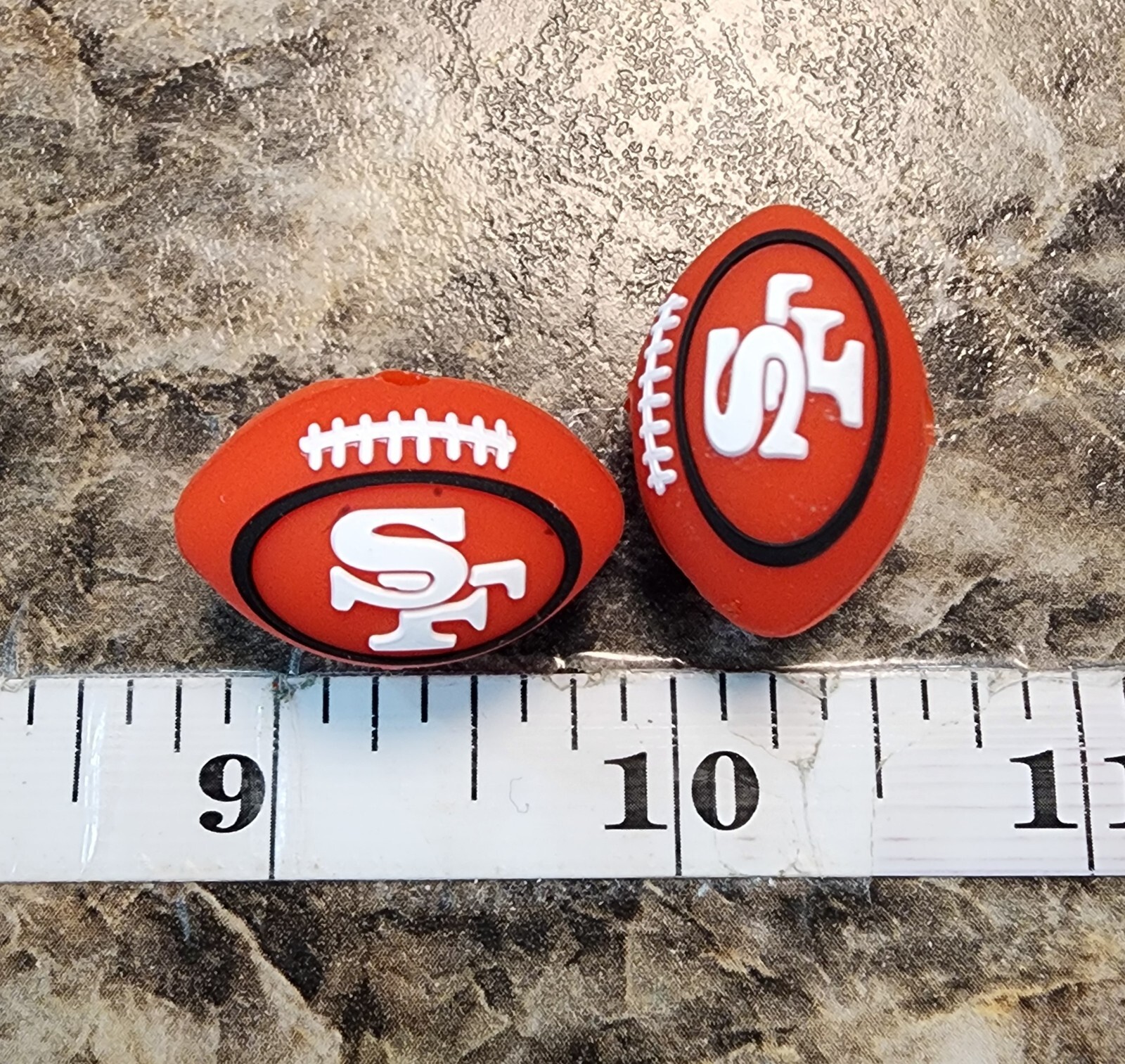 5 pc. 49ers Football Silicone Focal Bead Beadable 3D San Francisco 1275293