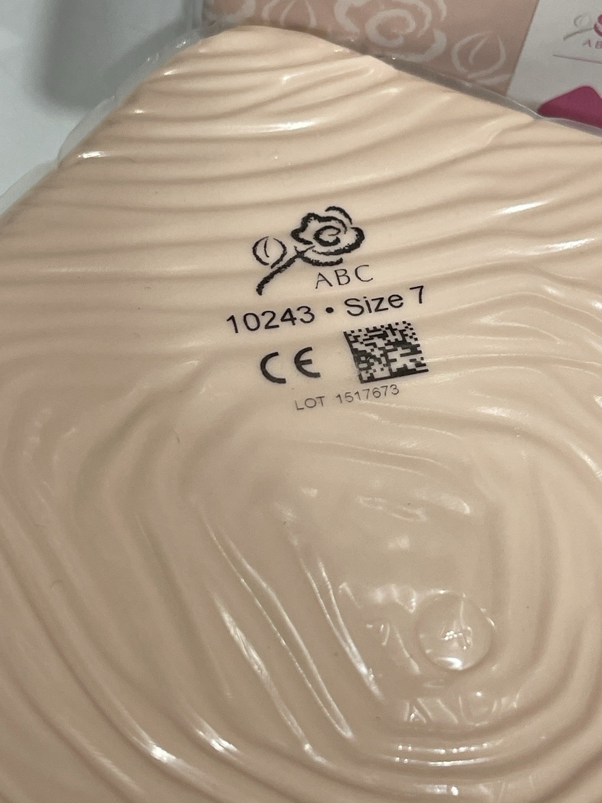 ABC Convex Lightweight Breast Form Triangle Size 7 Style 10243 With Cover Case