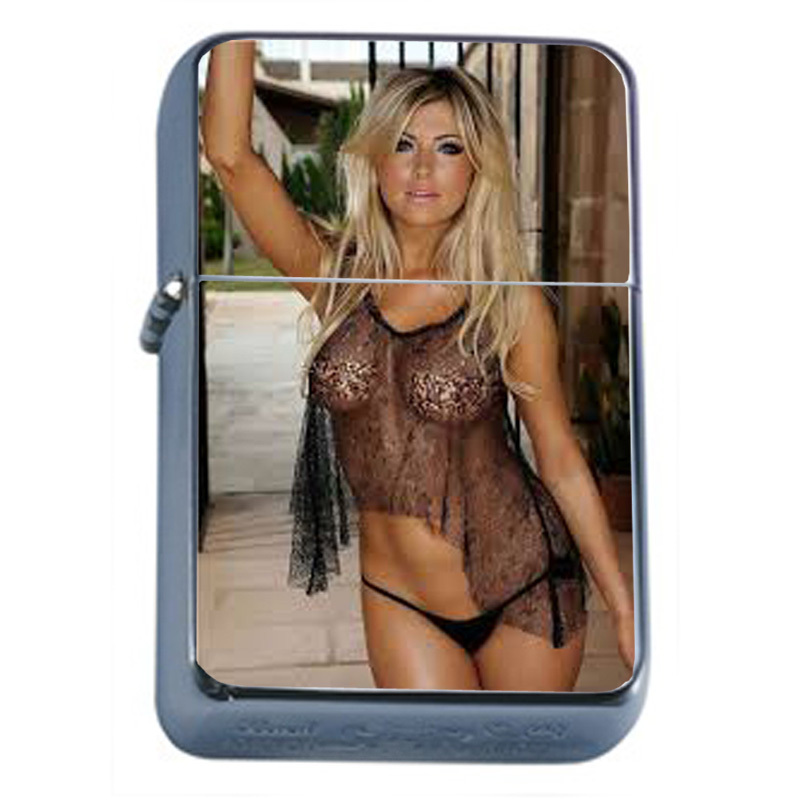 Dubai Pin Up Girls D7 Flip Top Oil Lighter Wind Resistant Flame