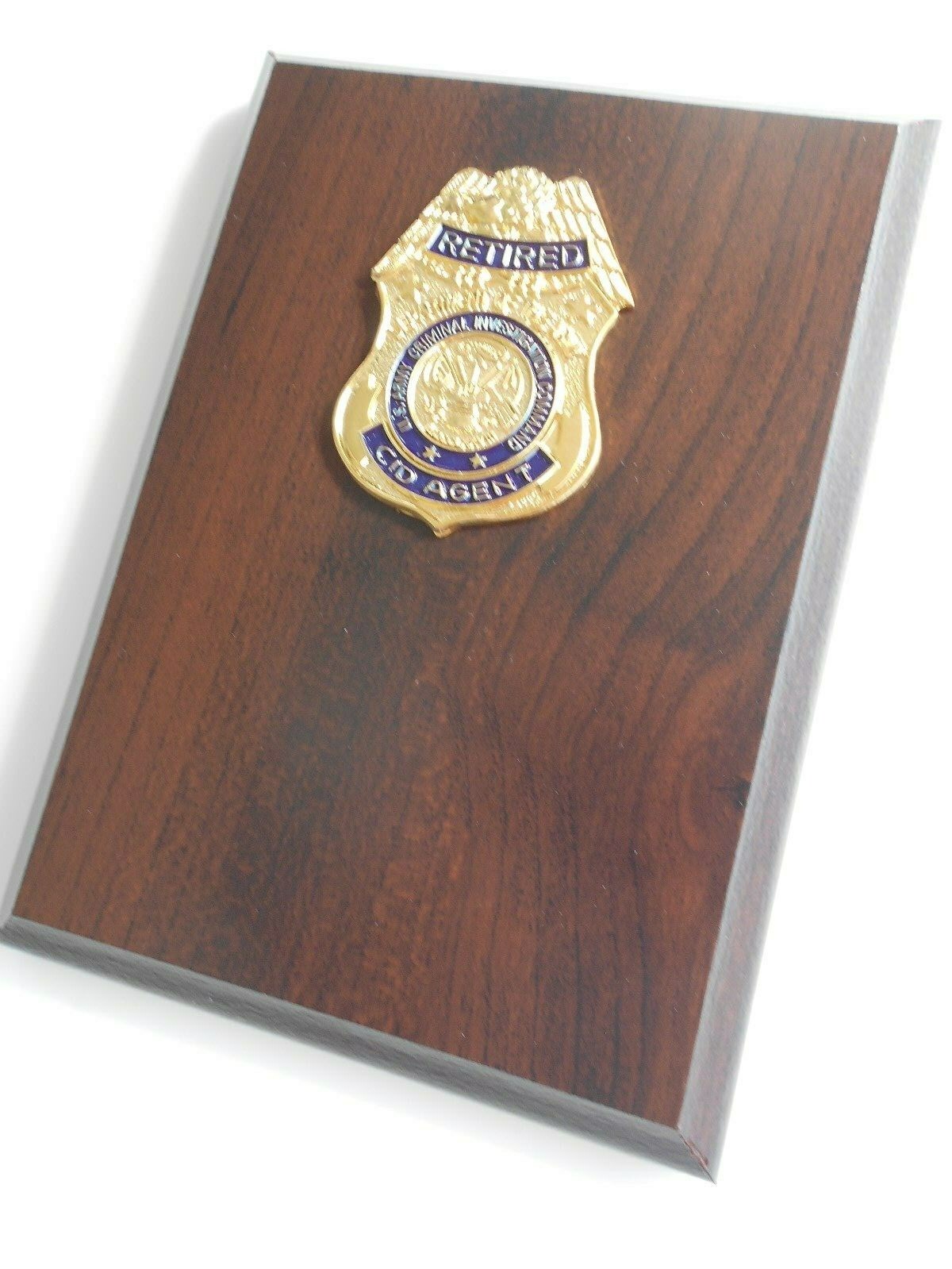 Obsolete   United States Army CID "Retired" Badge Desk or Wall Shield