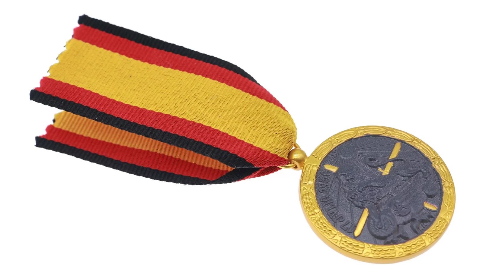 Reproduction  WWI Order of Merit of the Franco regime Spanish Civil METAL  badge