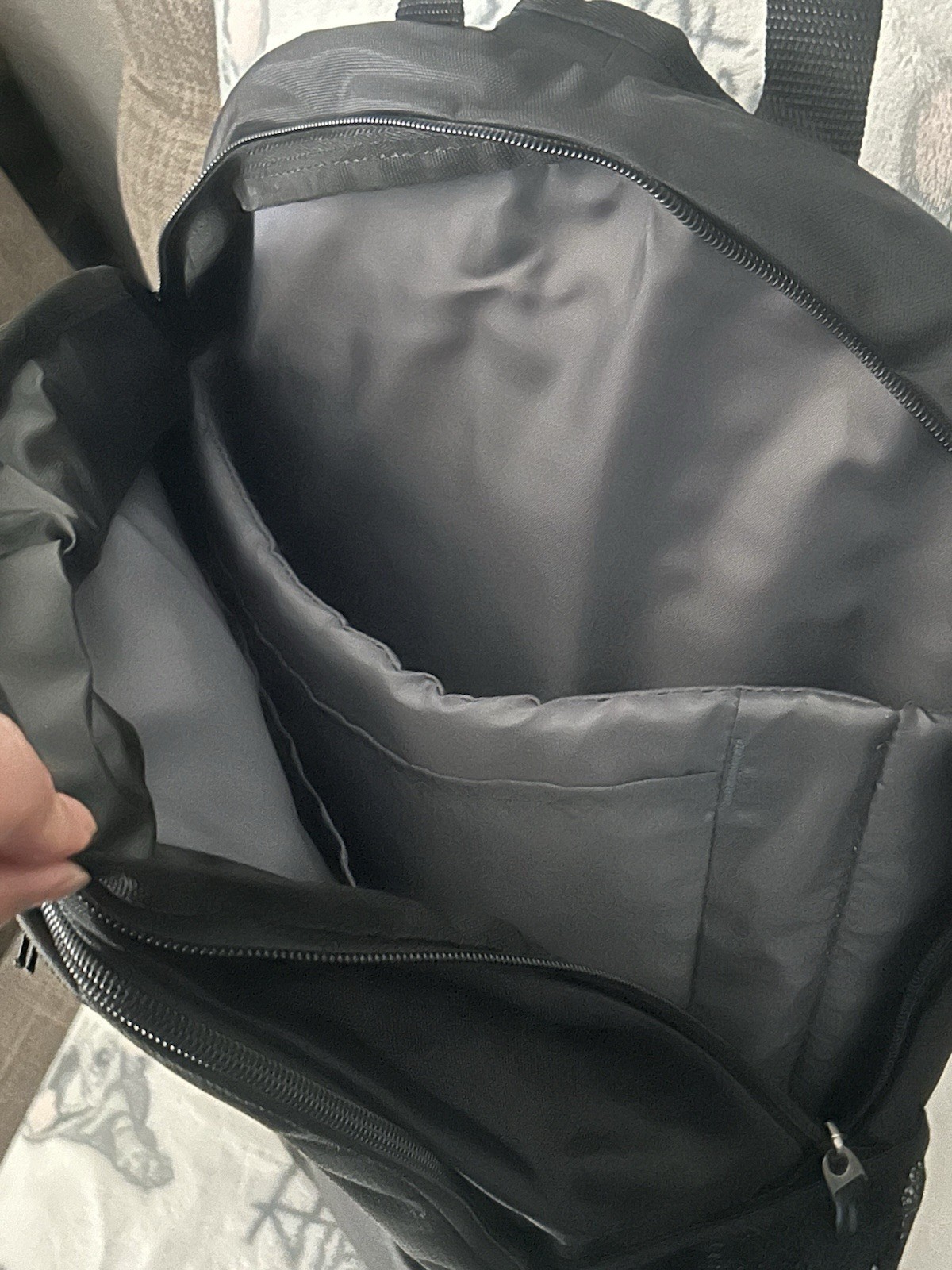 Brand new Case Logic 15.6 Jaunt ( Backpack)