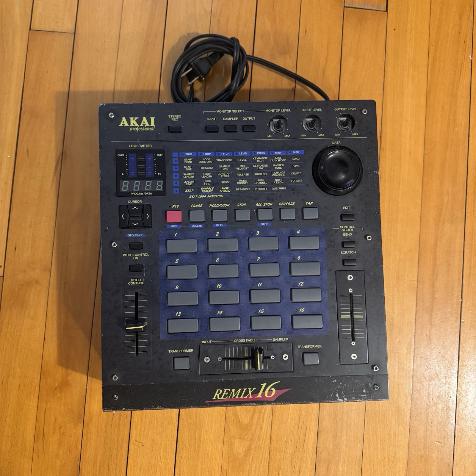 Vintage AKAI Professional REMIX 16 Analog Mixer Made In Japan As Is