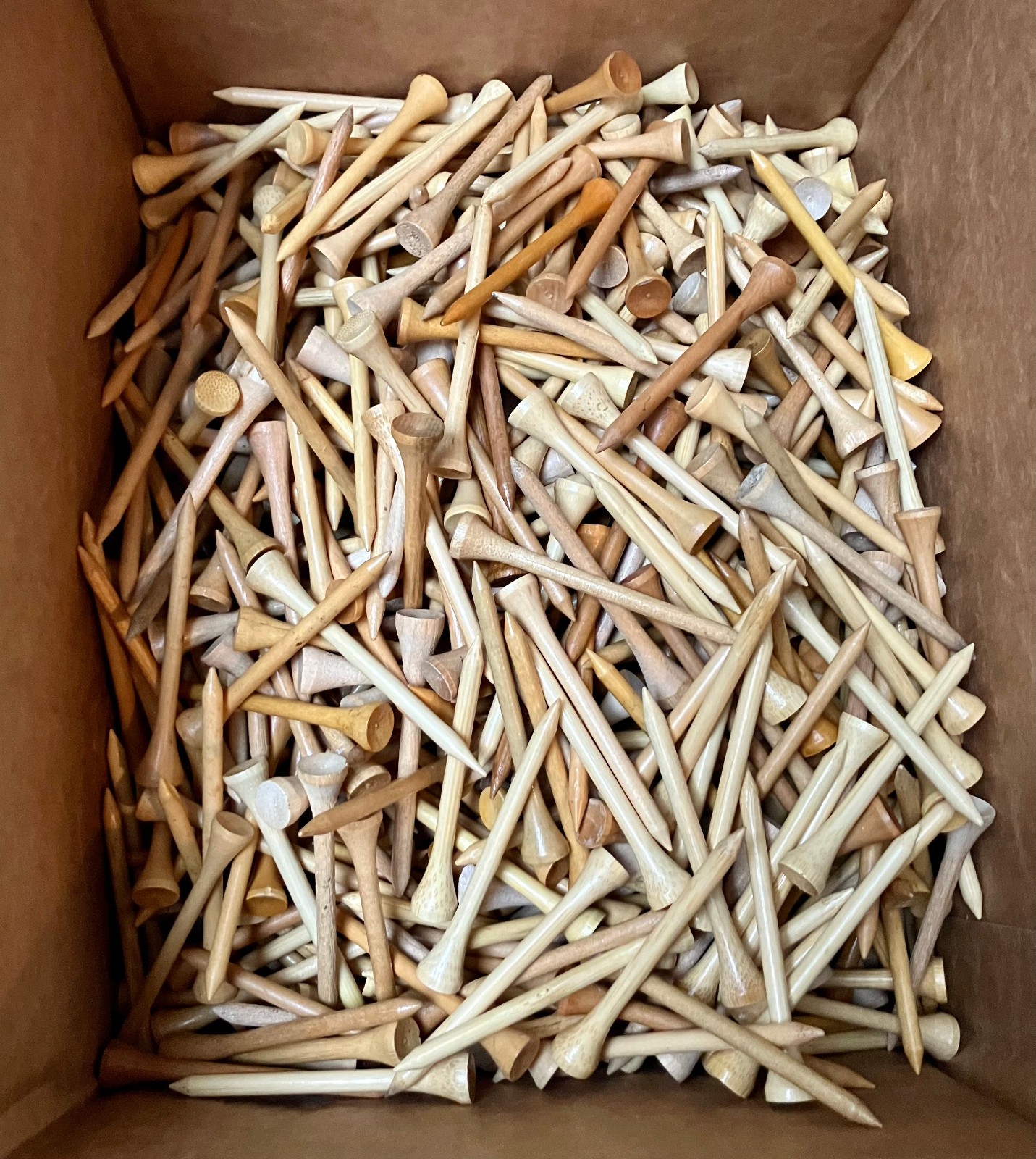 Lot of 600+ Natural Wood 2.75" Wooden Golf Tees (No Logos)