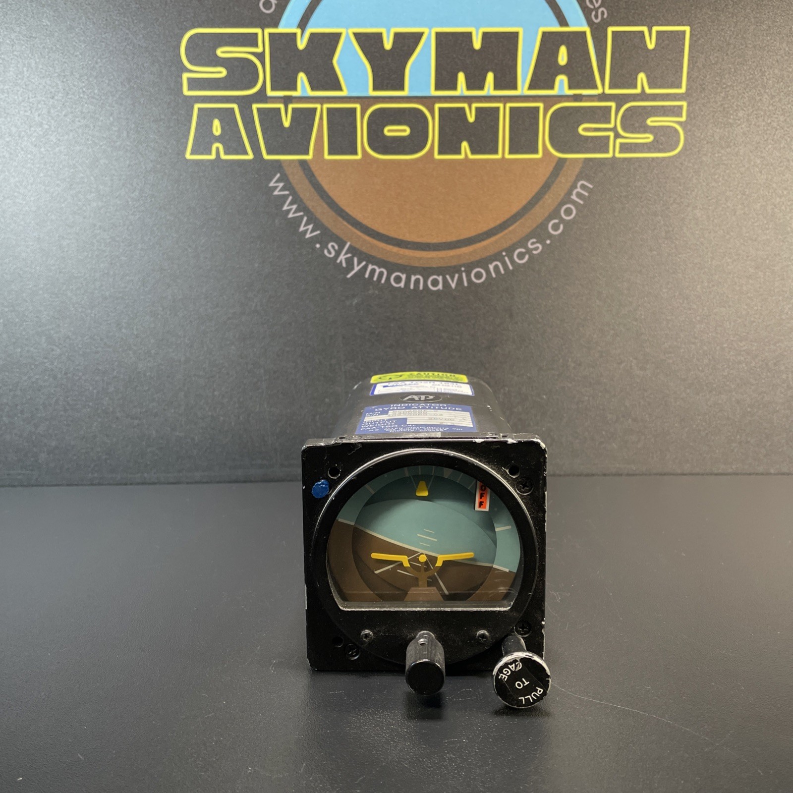RC Allen RCA26BK-9 Attitude Indicator - 28V