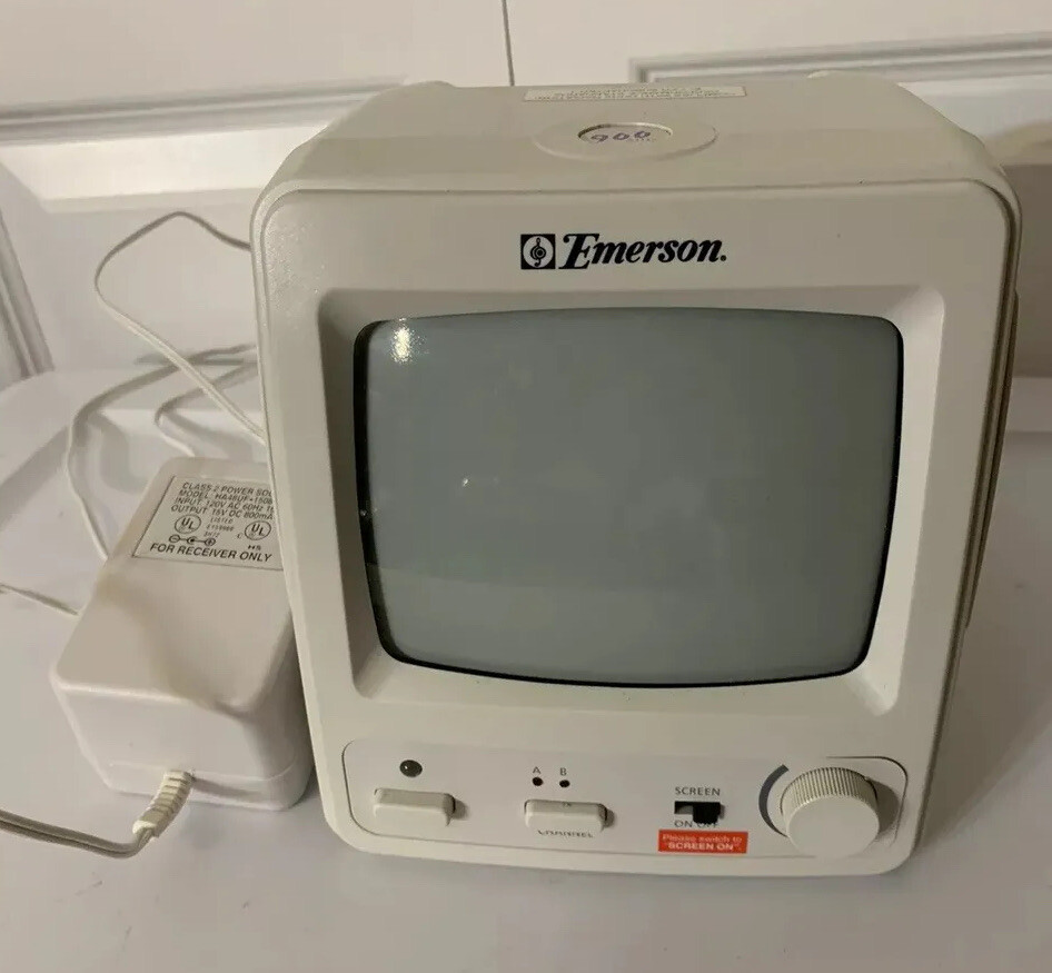 Emerson - 900 MHz Tv Monitor GEE900RX And Charger