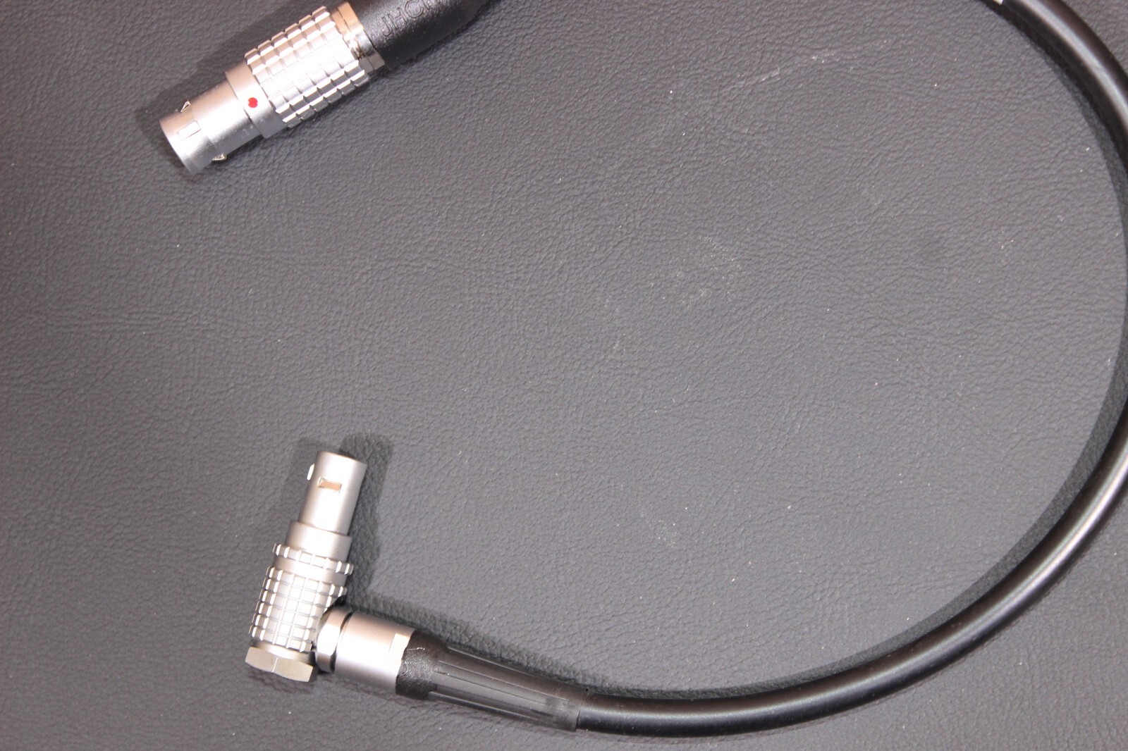 Leica 8 Pin to 2 Pin Data Cable Adapter