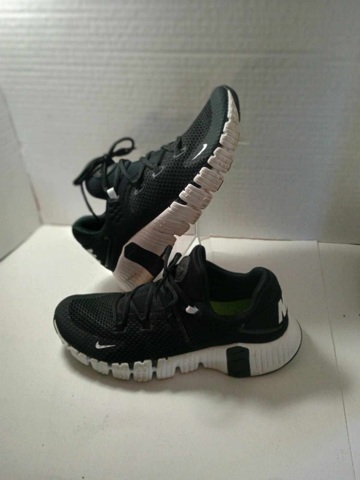 Nike CZ0596-001 Women’s Black Mesh Running Shoes Breathable US Size 9.5