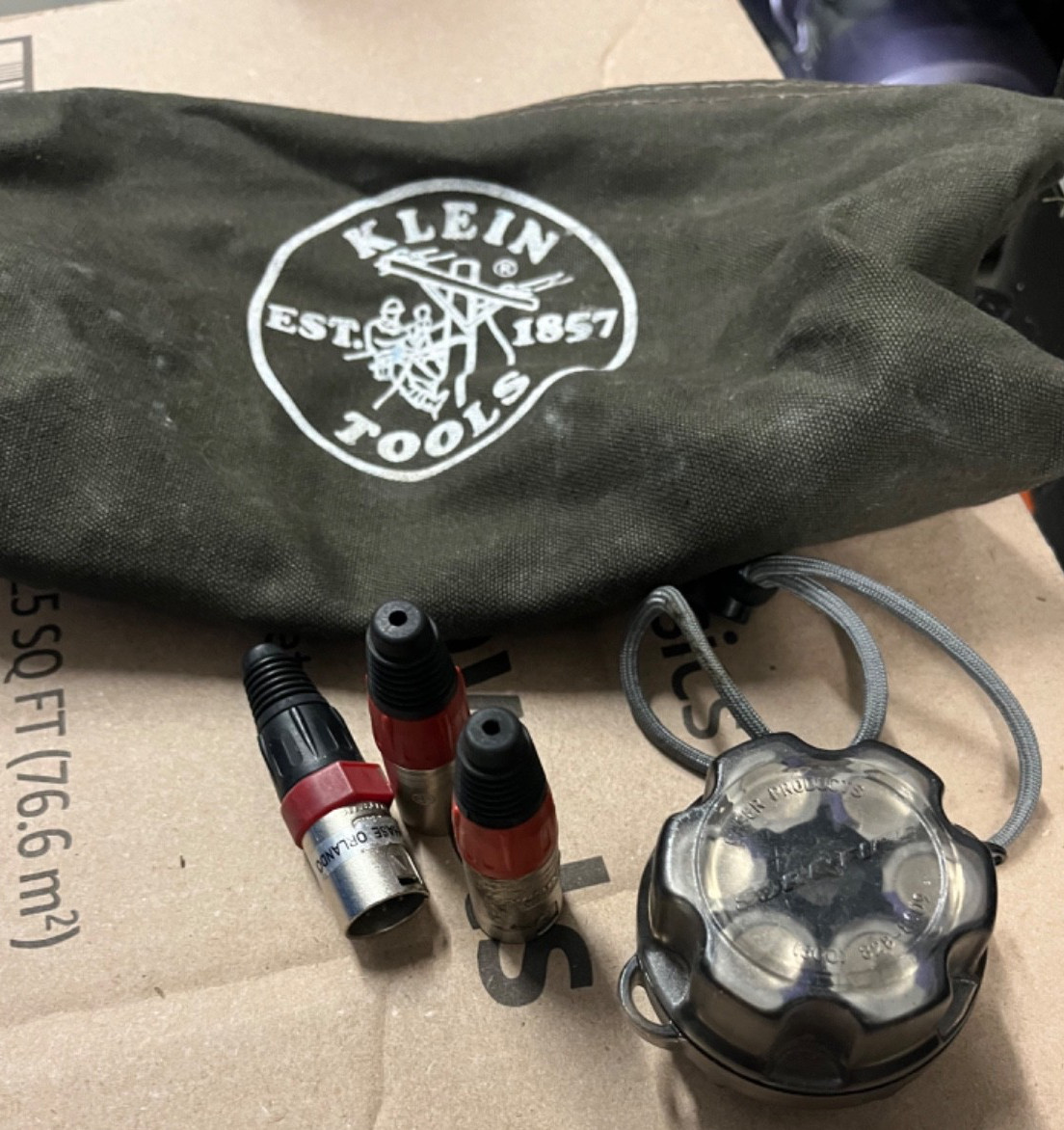 Klein Tools Canvas Bag/XLR Connectors/Cable Tester/Tracker