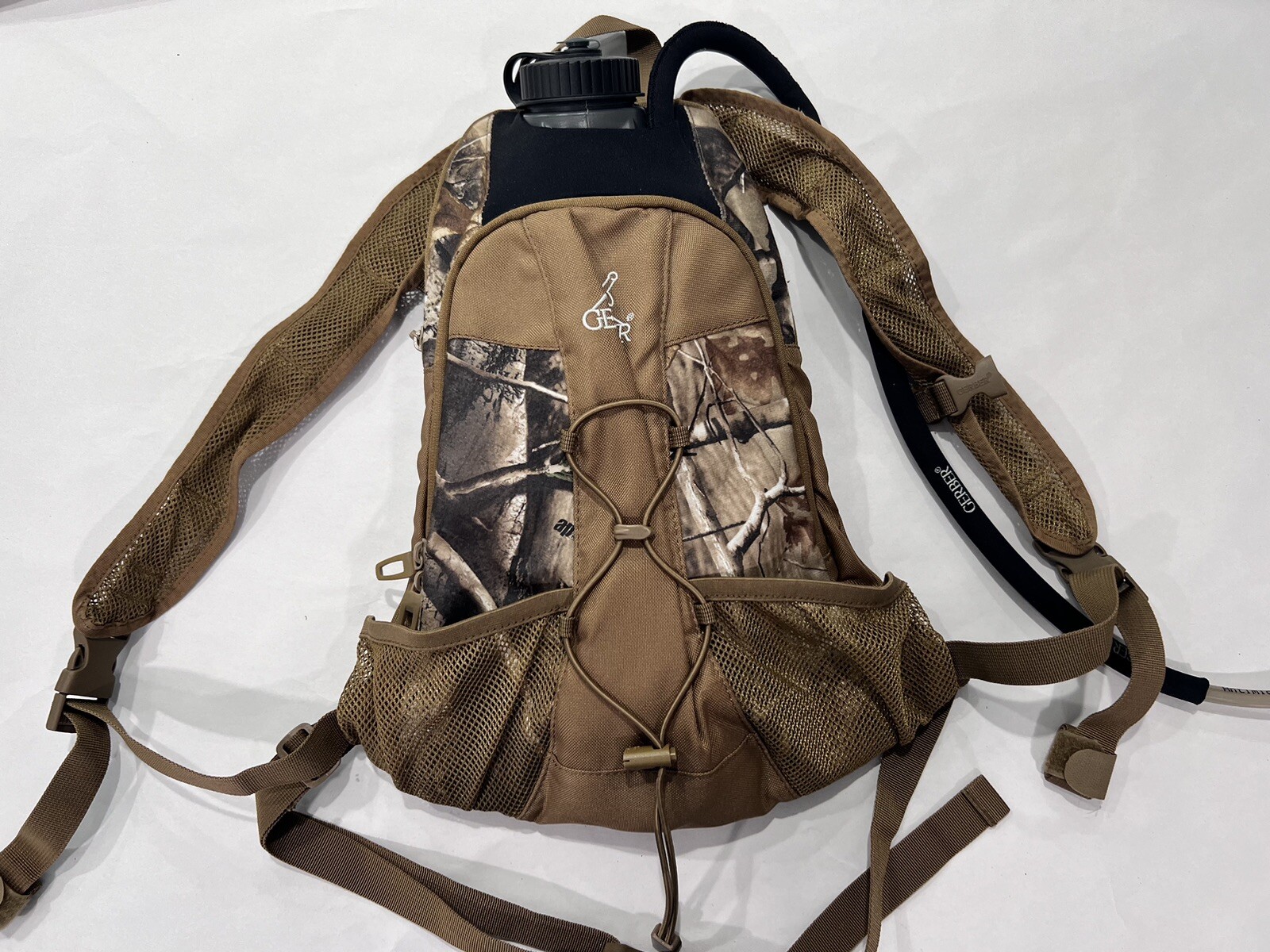 Gerber Water Hydration Bladder Hiking Backpack Day Pack