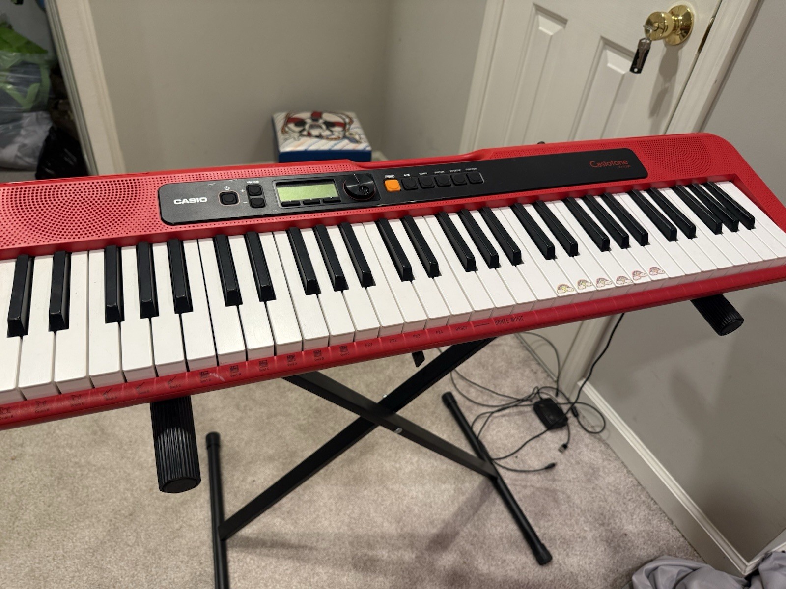 Casio Casiotone CT-S200 61-Key Electronic Keyboard Red w/ Stand, Speakers