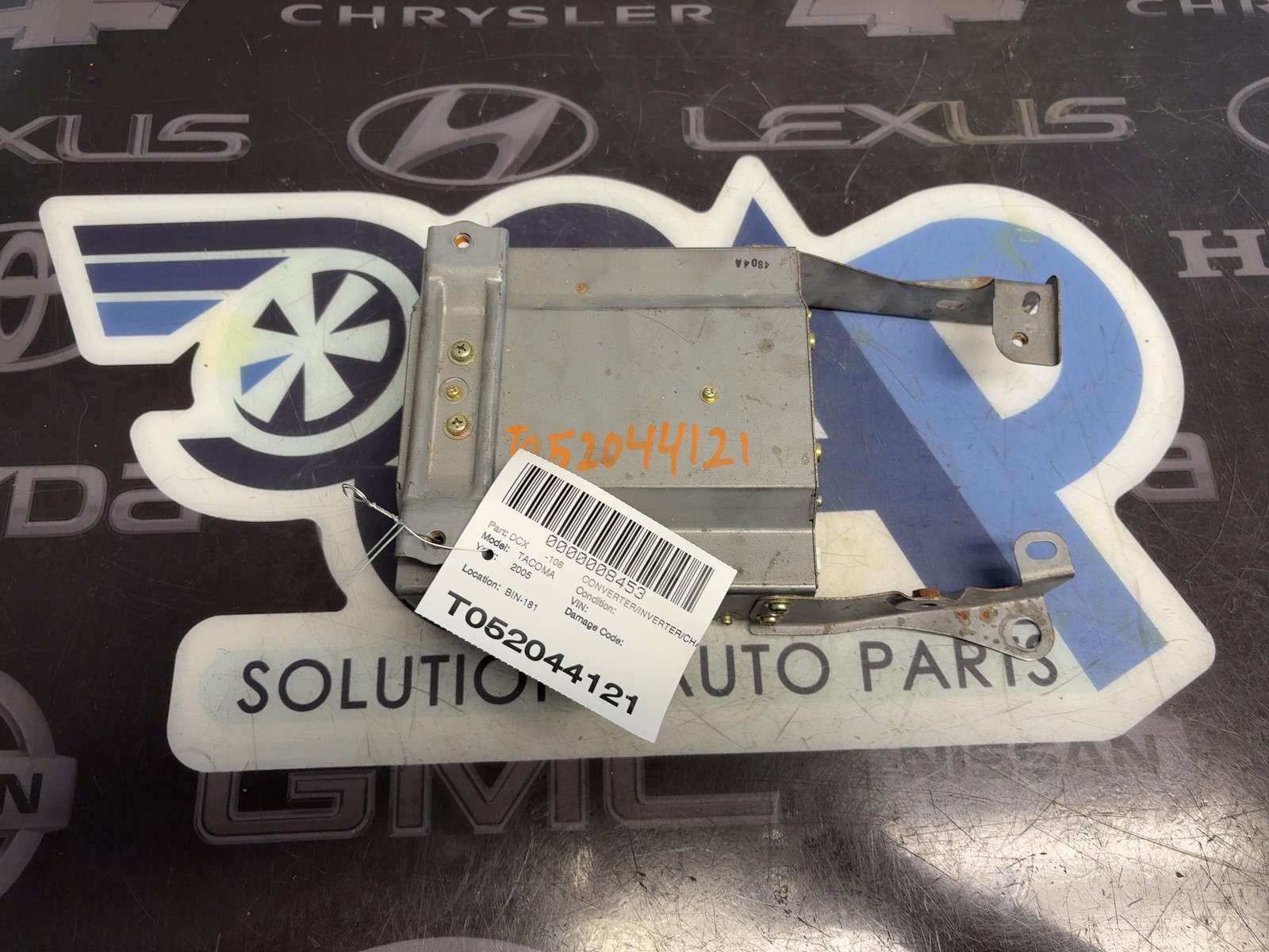 2005-11 Toyota Tacoma Converter/inverter/charger