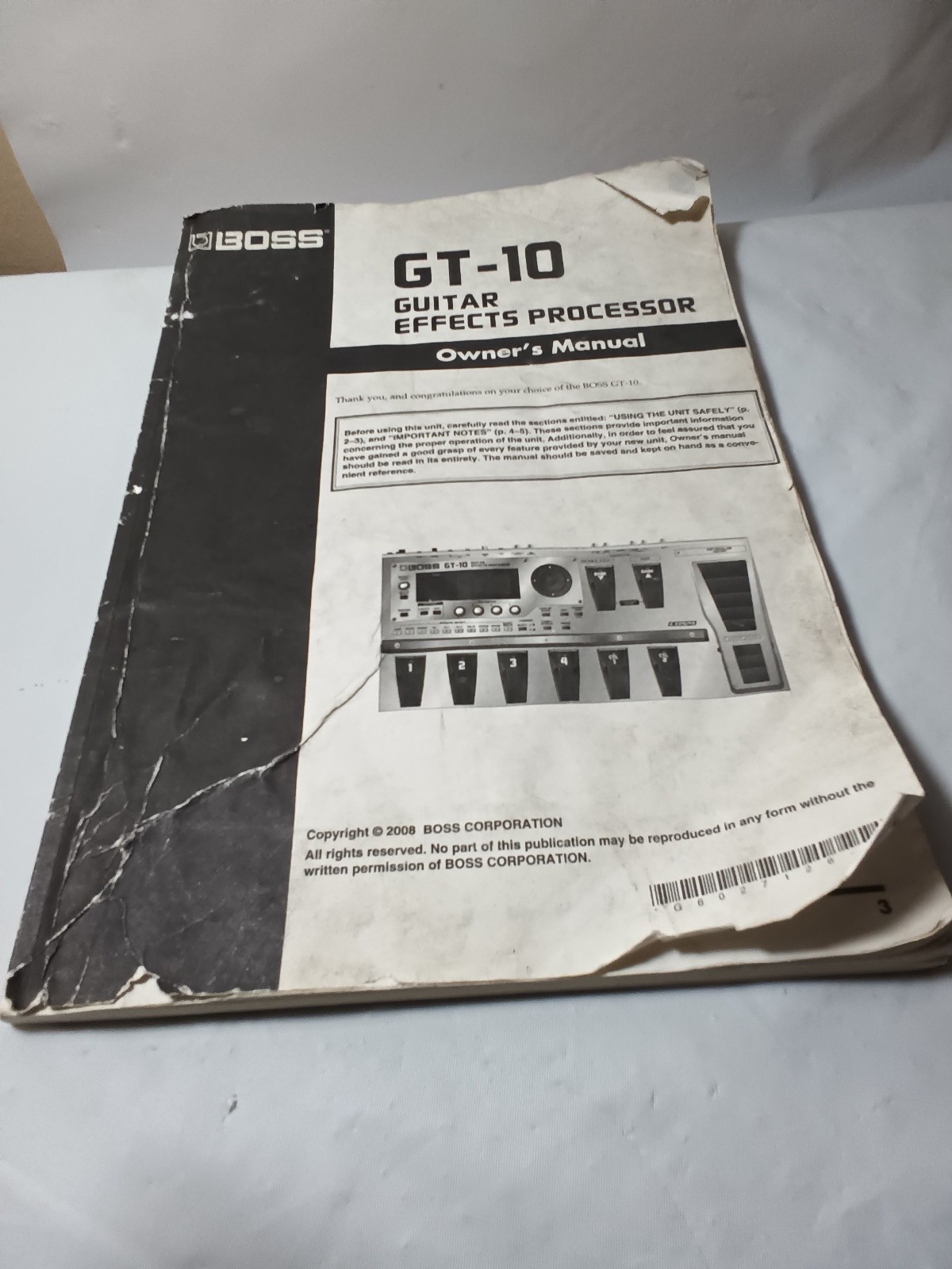 Boss GT-10 Multi-Effects Floorboard Processor With Manual