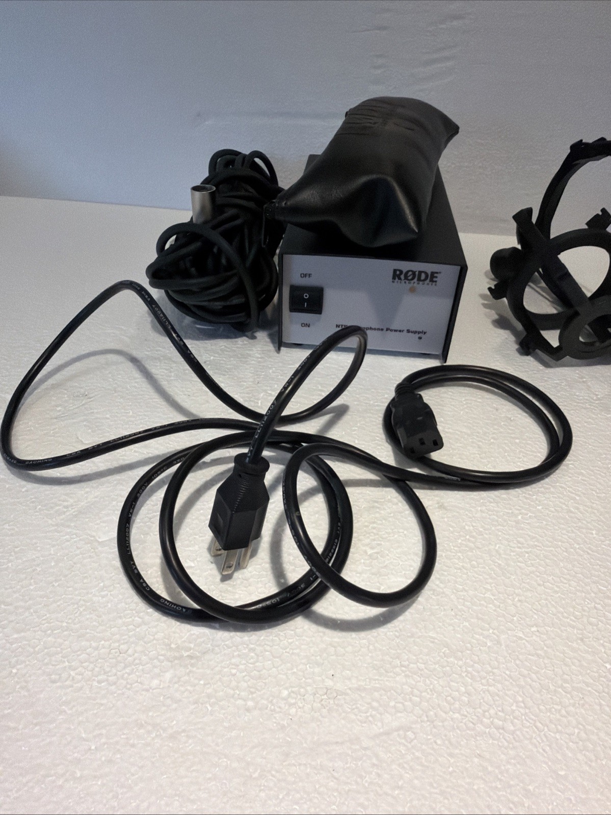 NTK MICROPHONE POWER SUPPLY AND MICROPHONE