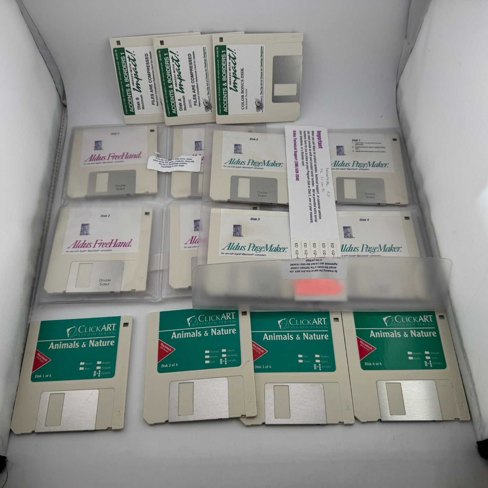 Vintage Apple Macintosh Software 3.5" Floppy Disks Aldus Freehand Pagemaker