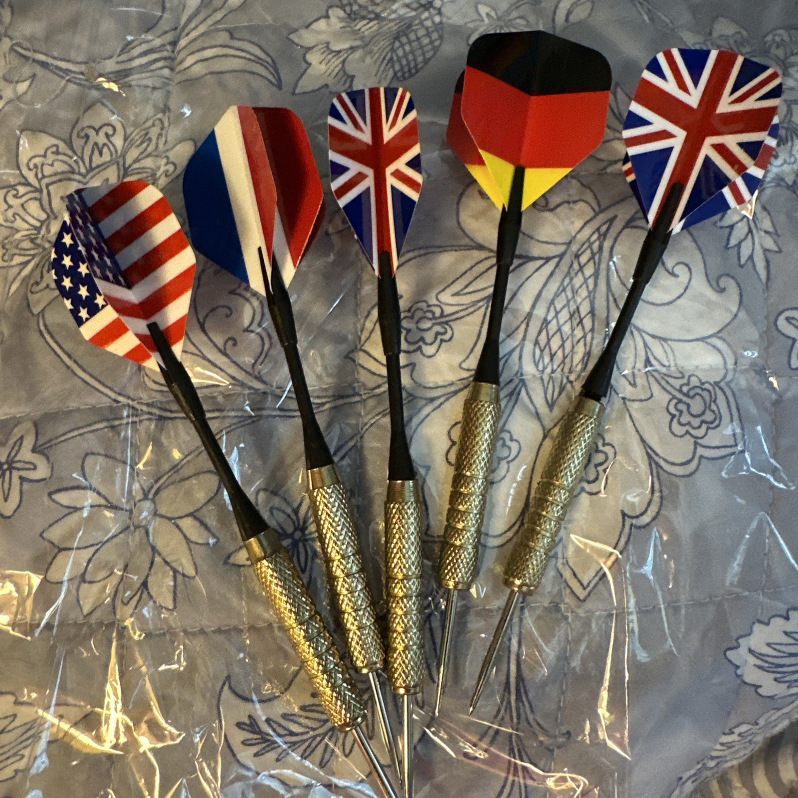 5 Professional Competition Darts Set National Flags w/ 100x Soft Needle Tips