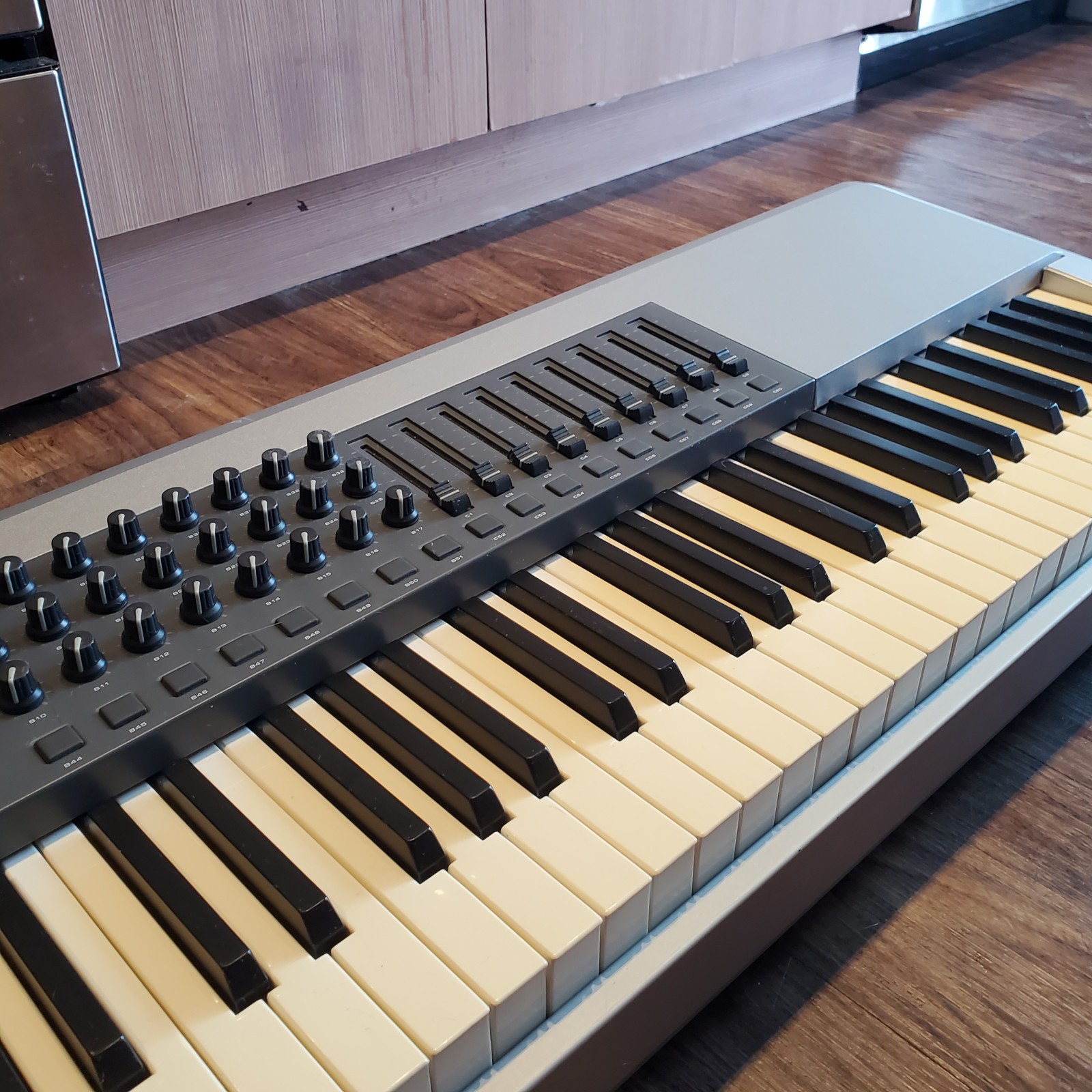 M-Audio Keystation Pro 88 Portable USB MIDI Controller - USED - TESTED - (READ)