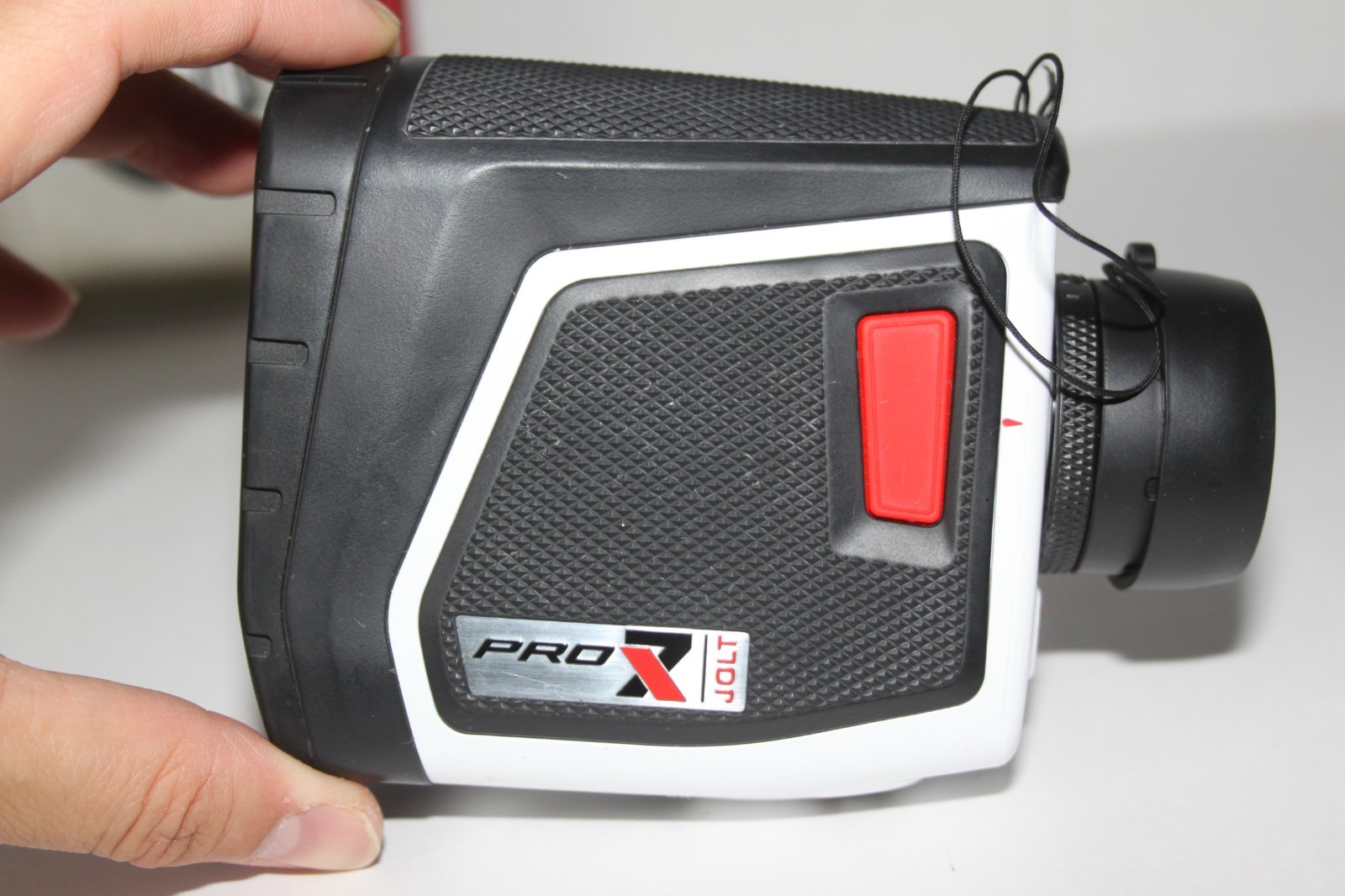 Bushnell Pro X7 Jolt golf laser rangefinder