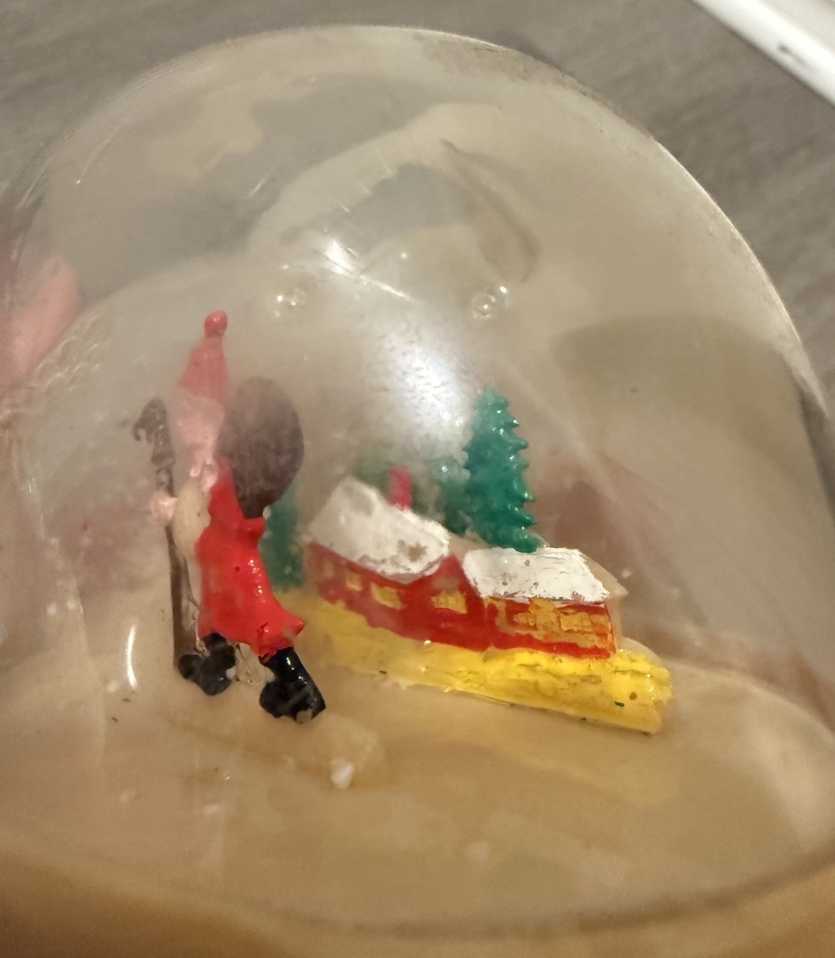 Vintage Snow Globe SANTA Hong Kong Plastic NO WATER Christmas