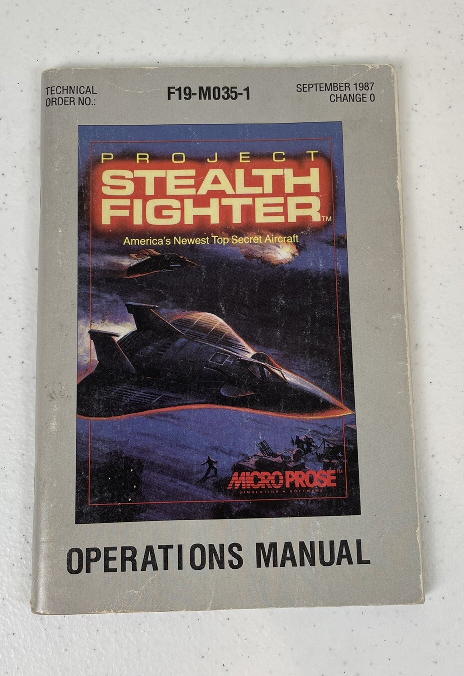 Vintage Microprose Project Stealth Fighter Manual Commodore 64 (1987) Video Game