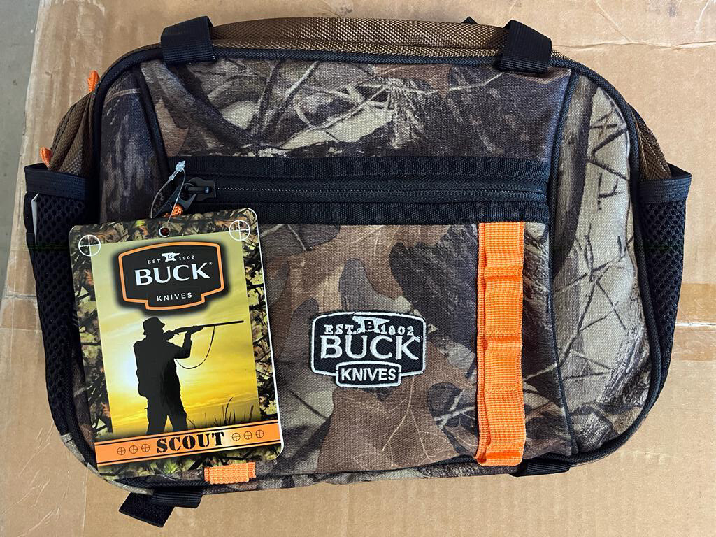 Buck Knives Scout Bag Fanny Pack Real Tree Camo BRAND NEW