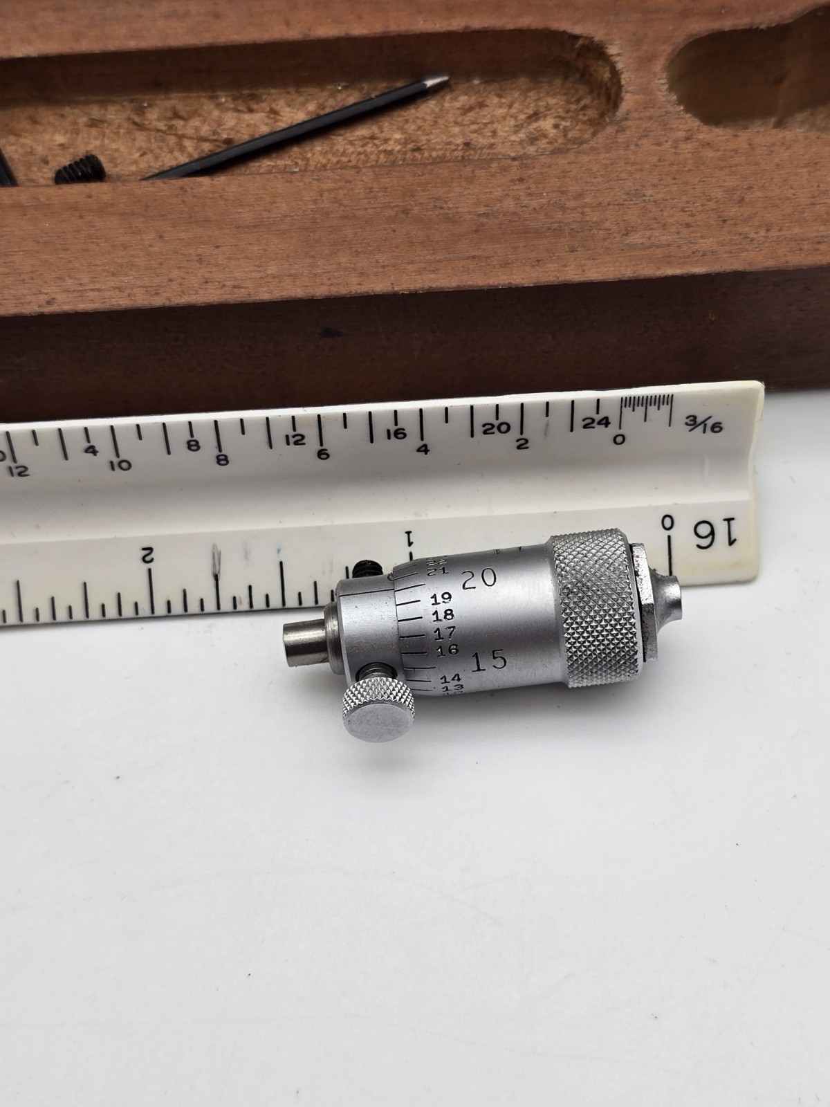 Vintage Machinist Depth Micrometer Gauge Set
