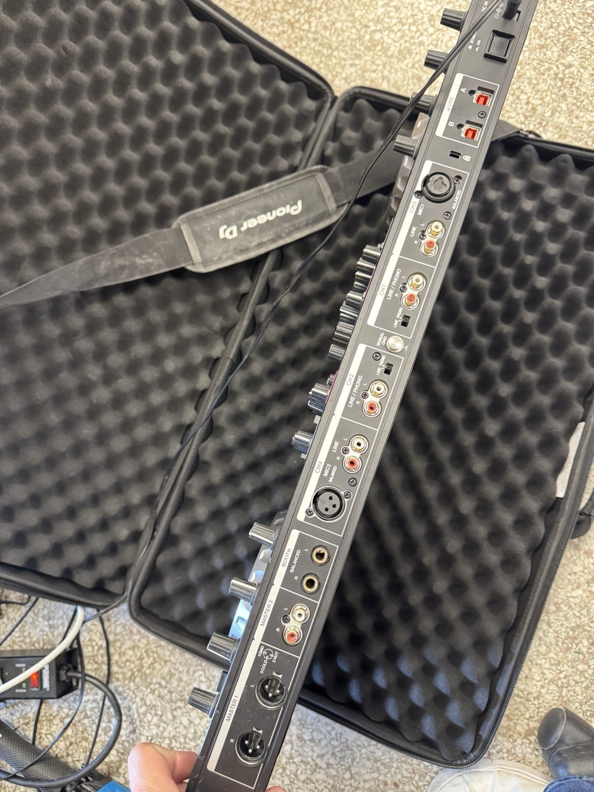 Pioneer DDJ-SX3 Performance DJ Controller NOT TESTED.