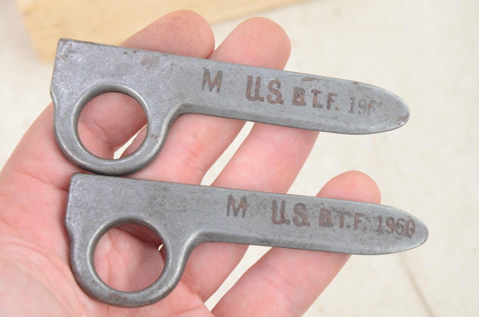 US Military Vertical Piton, Type ll Rock, 10th Mountain Division, M US BTF 1960