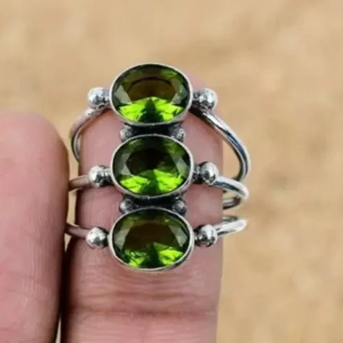 Peridot Gemstone 925 Sterling Silver Ring Handmade Jewelry Gift For Wife