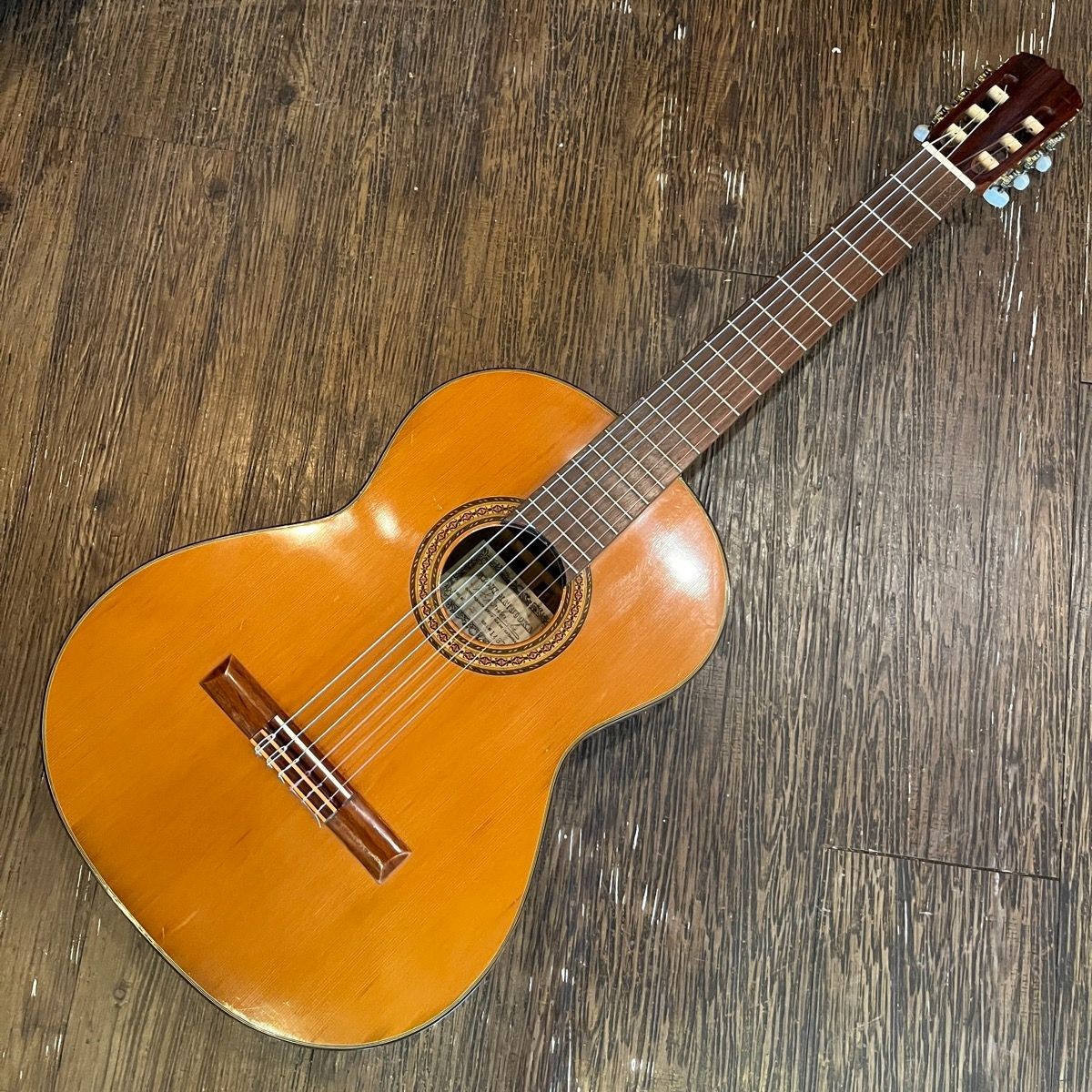 Matsuoka Ryoji No.25 Classical Guitar 1972 Used Shipping From Japan