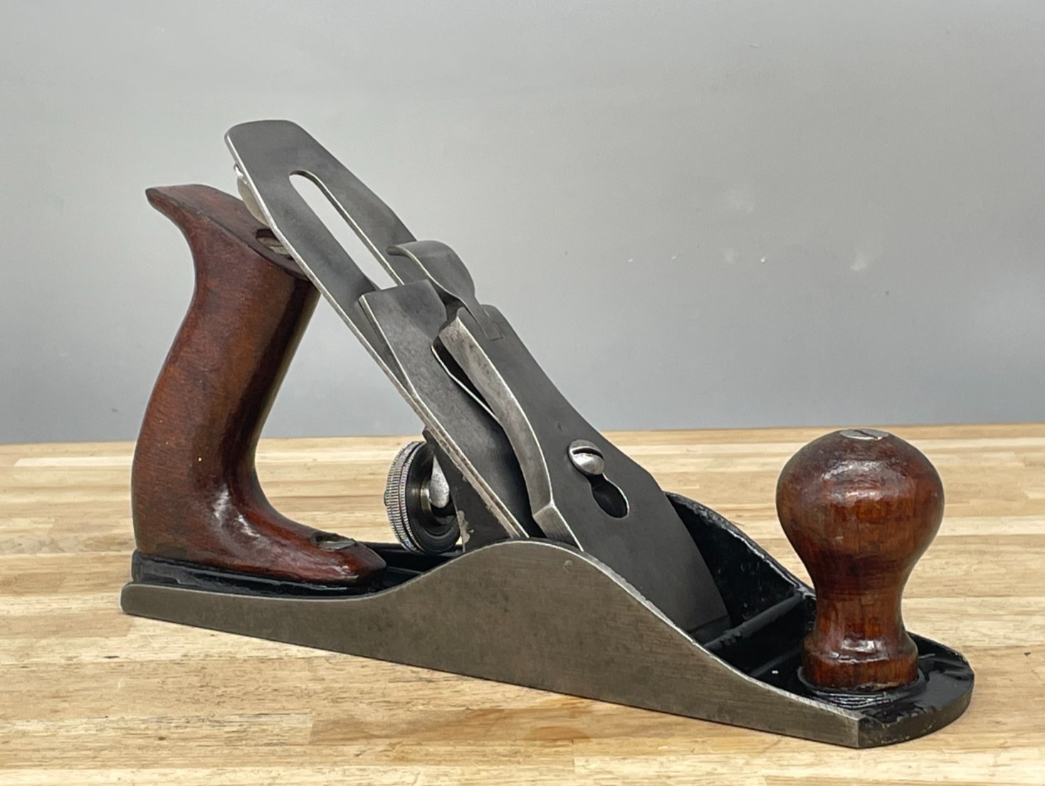 Vintage No 4 Smoothing Plane Woodworking Carpenter Old Tool