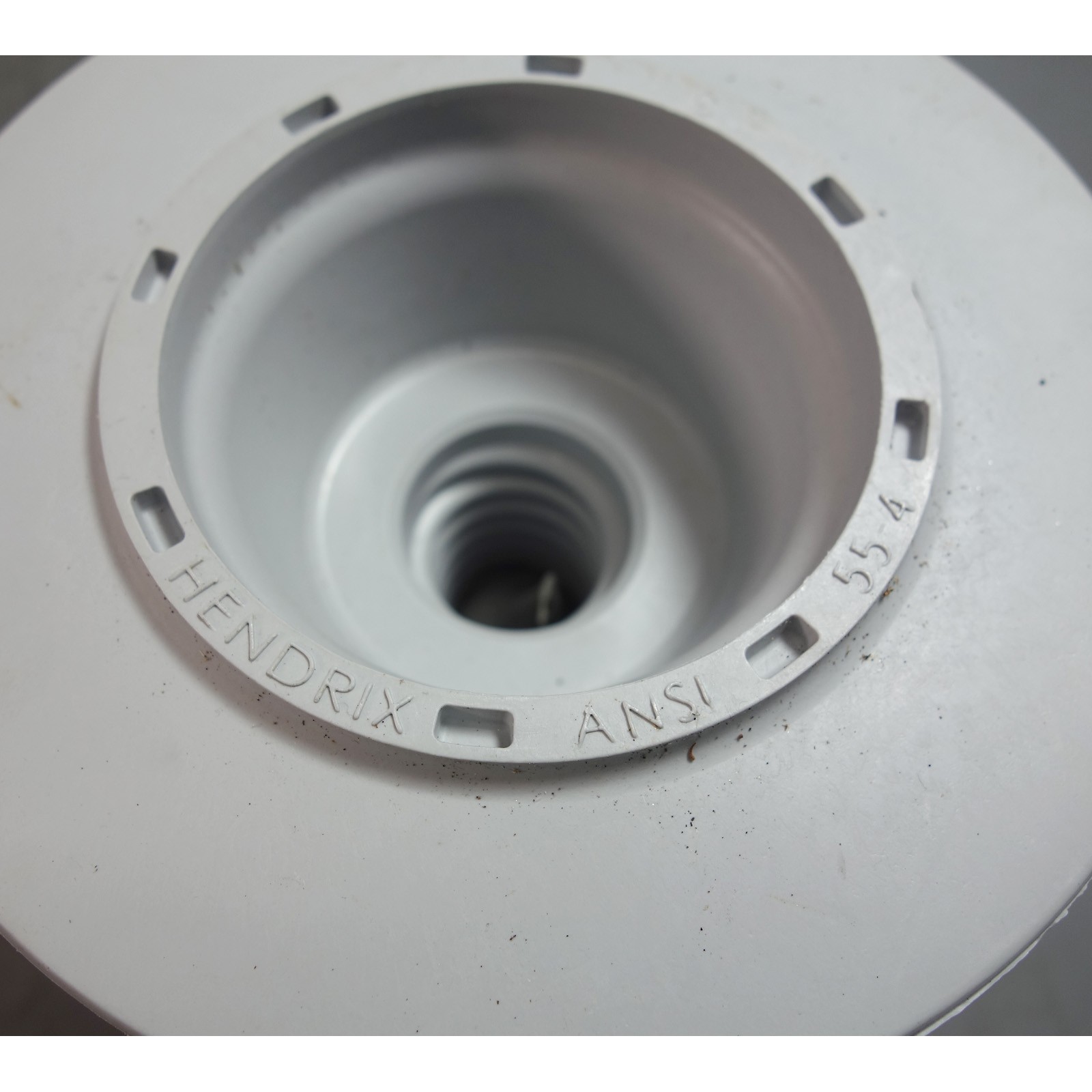 Hendrix Molded Electrical Power Line Insulator ANSI HPI-55-4-HT