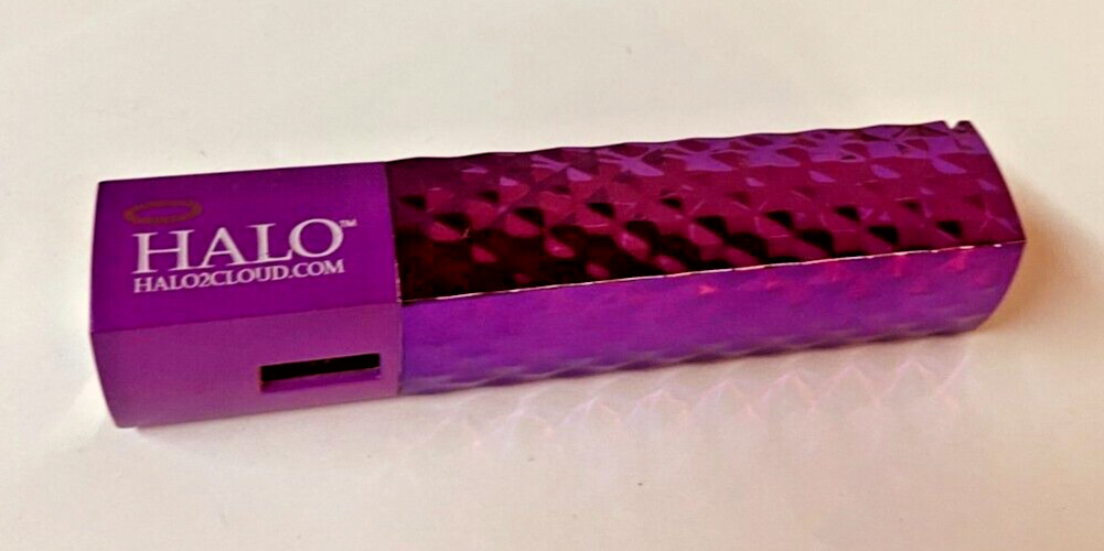 HALO DESIGNER POWER PACK 2800 - CHARGE CELL PHONE, IPAD AND OTHERS -PURPLE