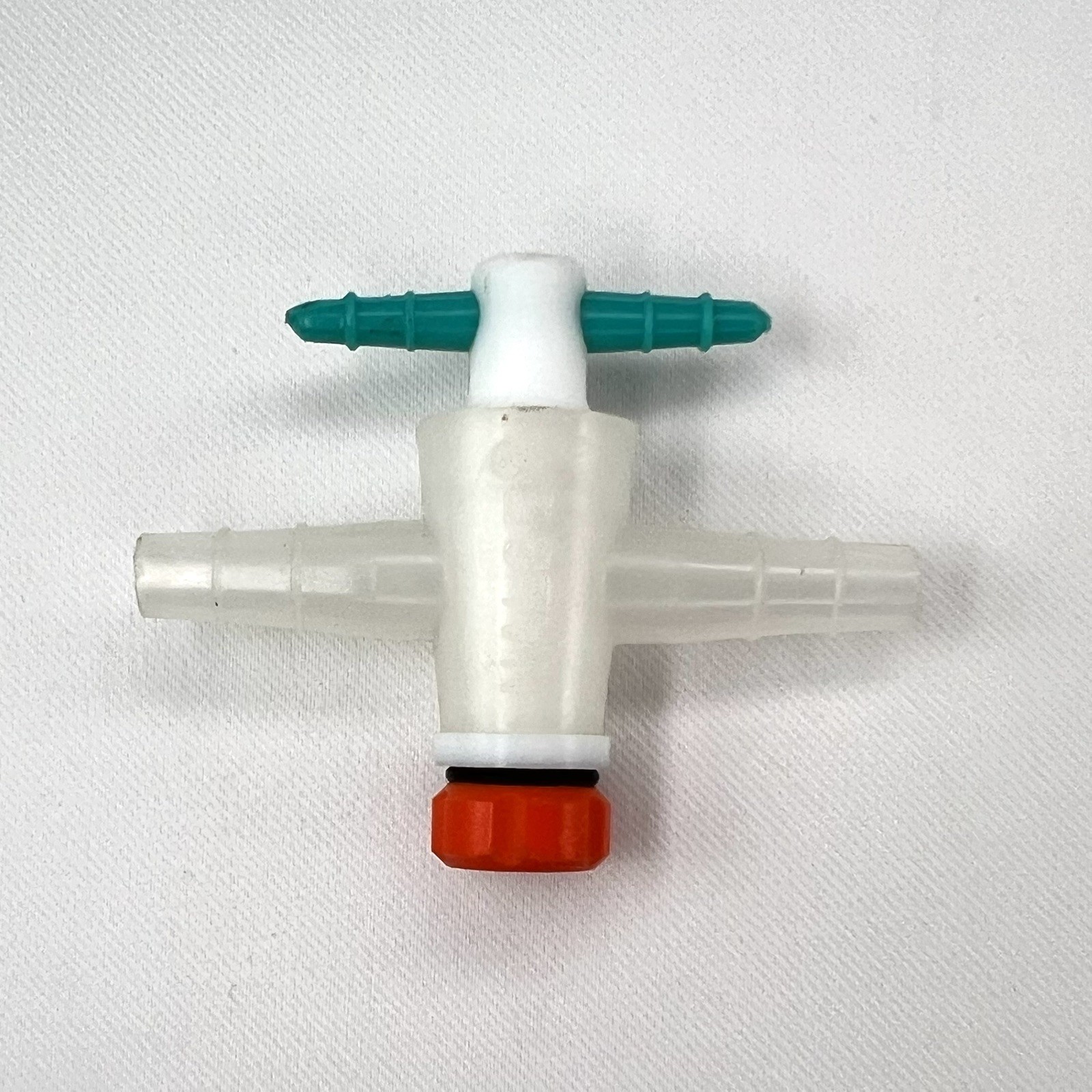 Nalgene 6460 4mm Two-Way Stopcock Polypropylene w/ PTFE Plug – Lab Valve