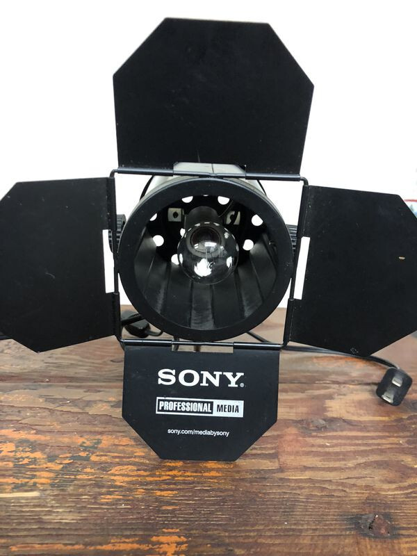 SONY Professional Media Video Light ~ 4 in x 4 in.