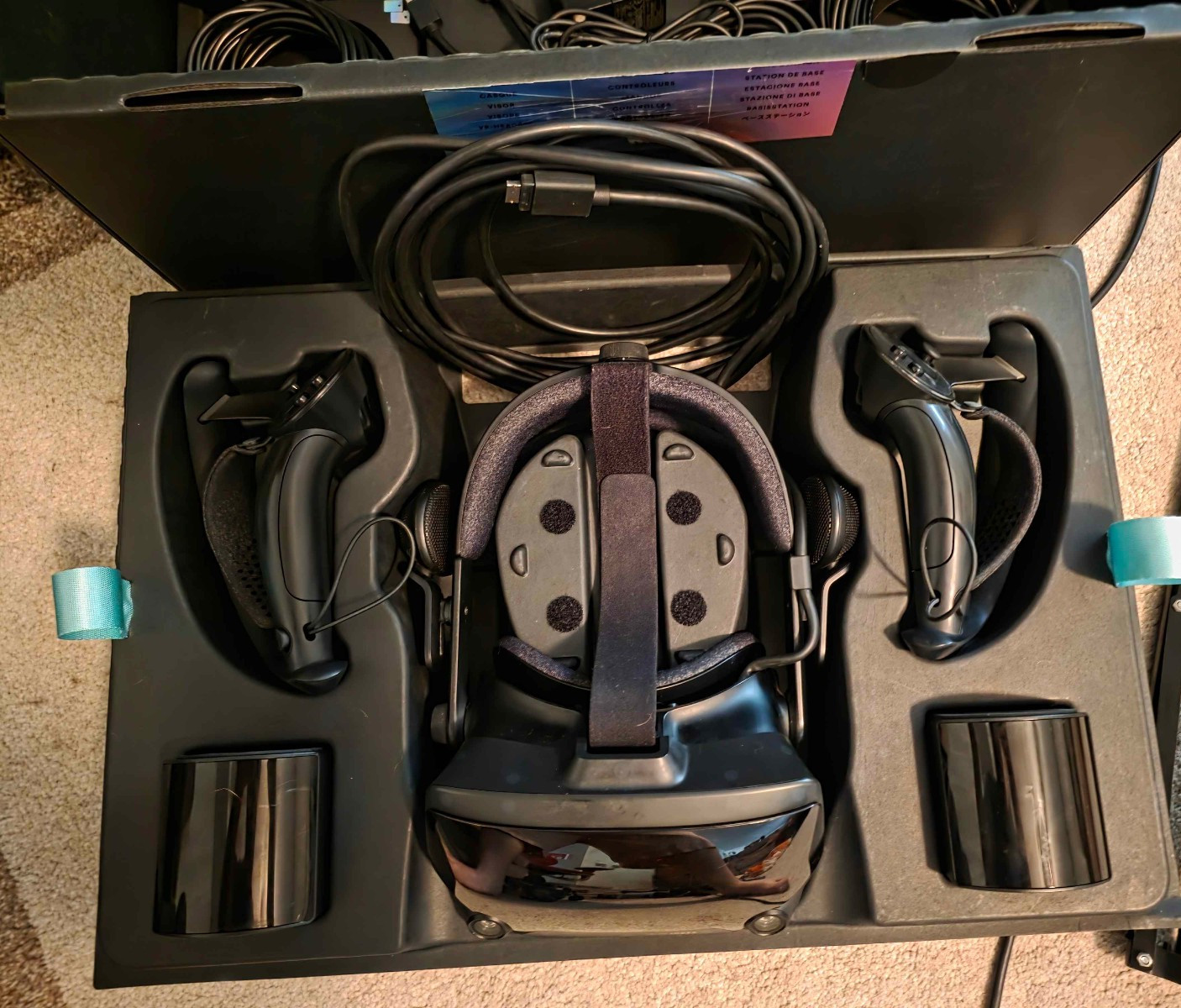 Valve Index Virtual Reality VR Headset Full Kit - Confirmed 144 hz capable