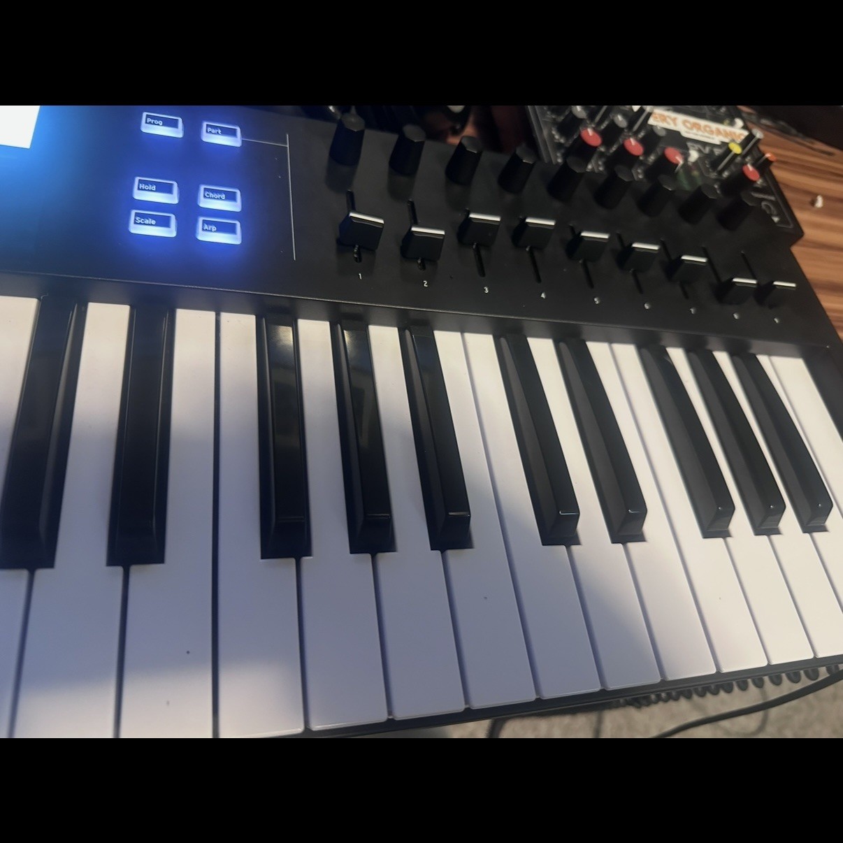 Arturia KeyLab Essential 49 mk3 MIDI Keyboard Controller Black