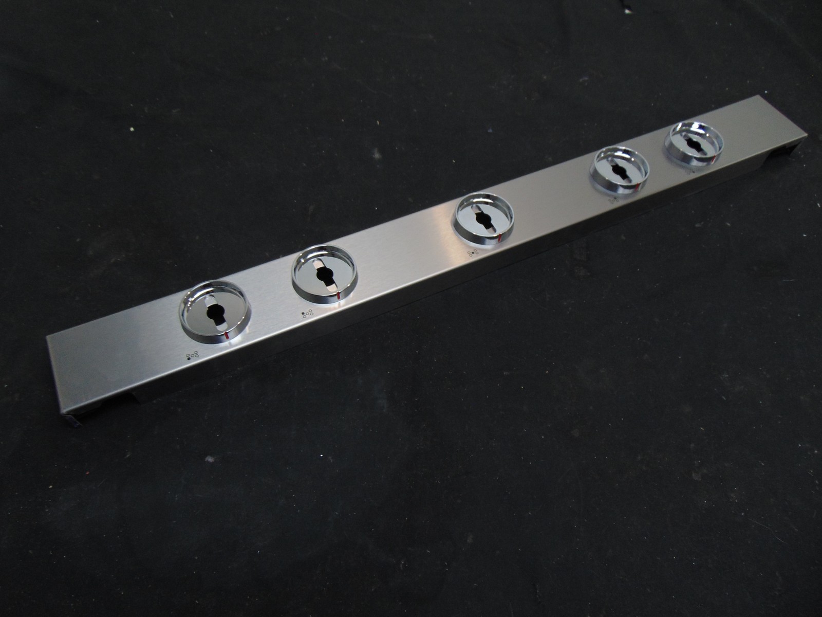 KitchenAid Gas Range KFGG504KPS4 Manifold Panel W11028196