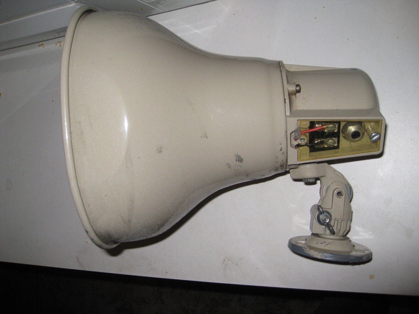 3701 Rauland paging pa speaker horn 70v 15w varitap Atlas Sound AP15T soundolier