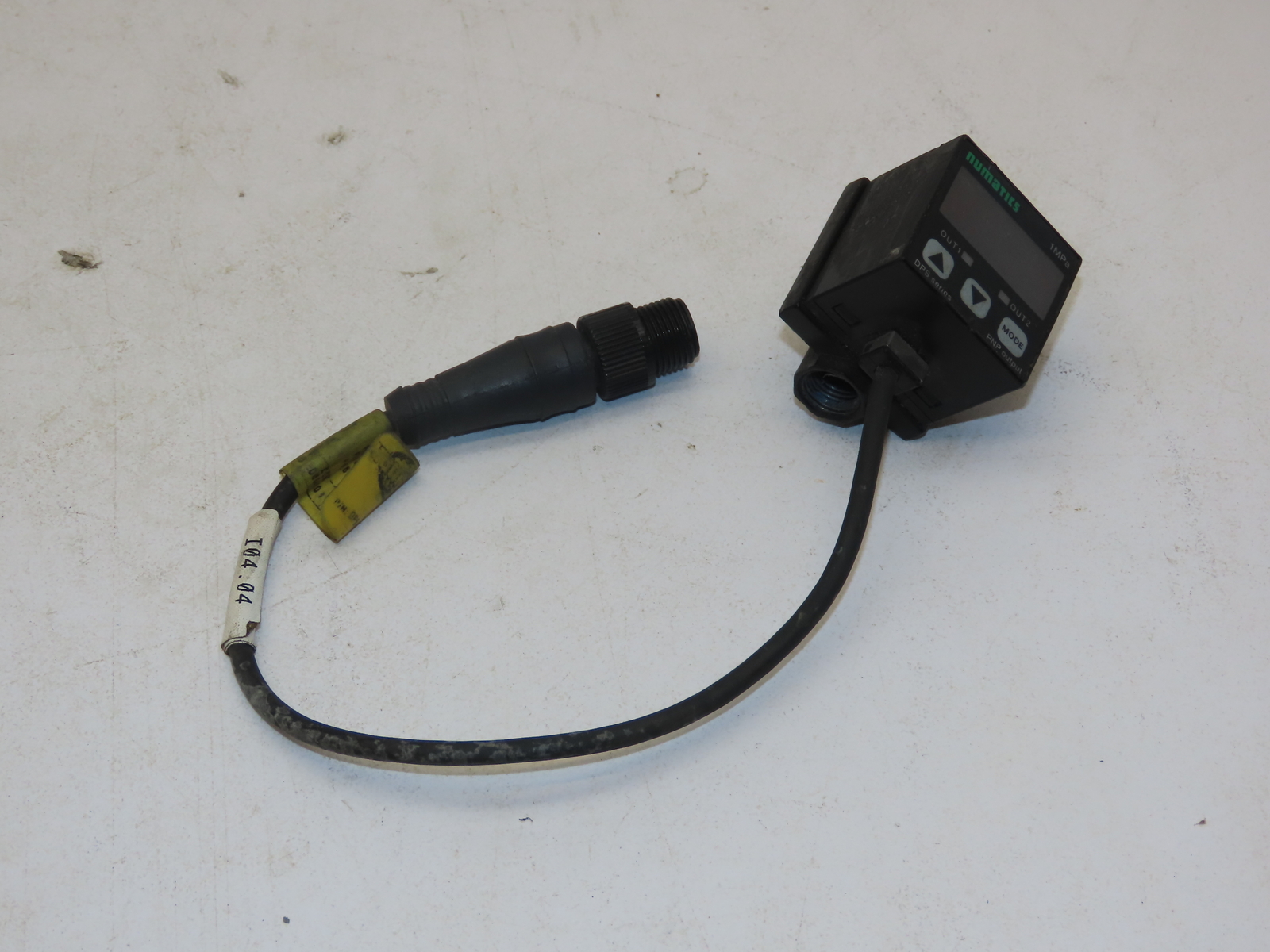 NEUMATICS DPS-180P-2 DIGITAL PRESSURE SENSOR  1/8 NPTF
