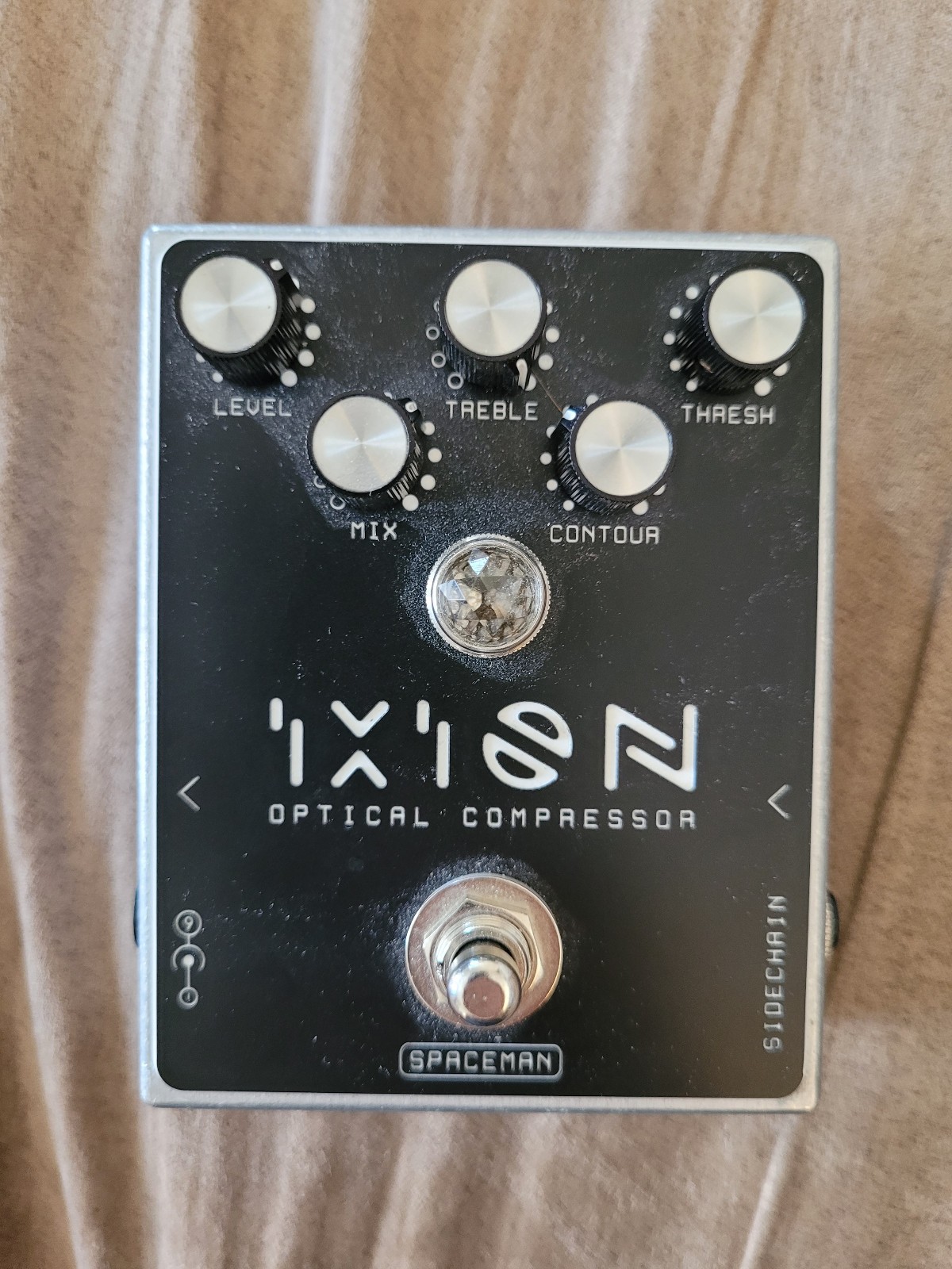 Spaceman Ixion Optical Compressor guitar effect pedal