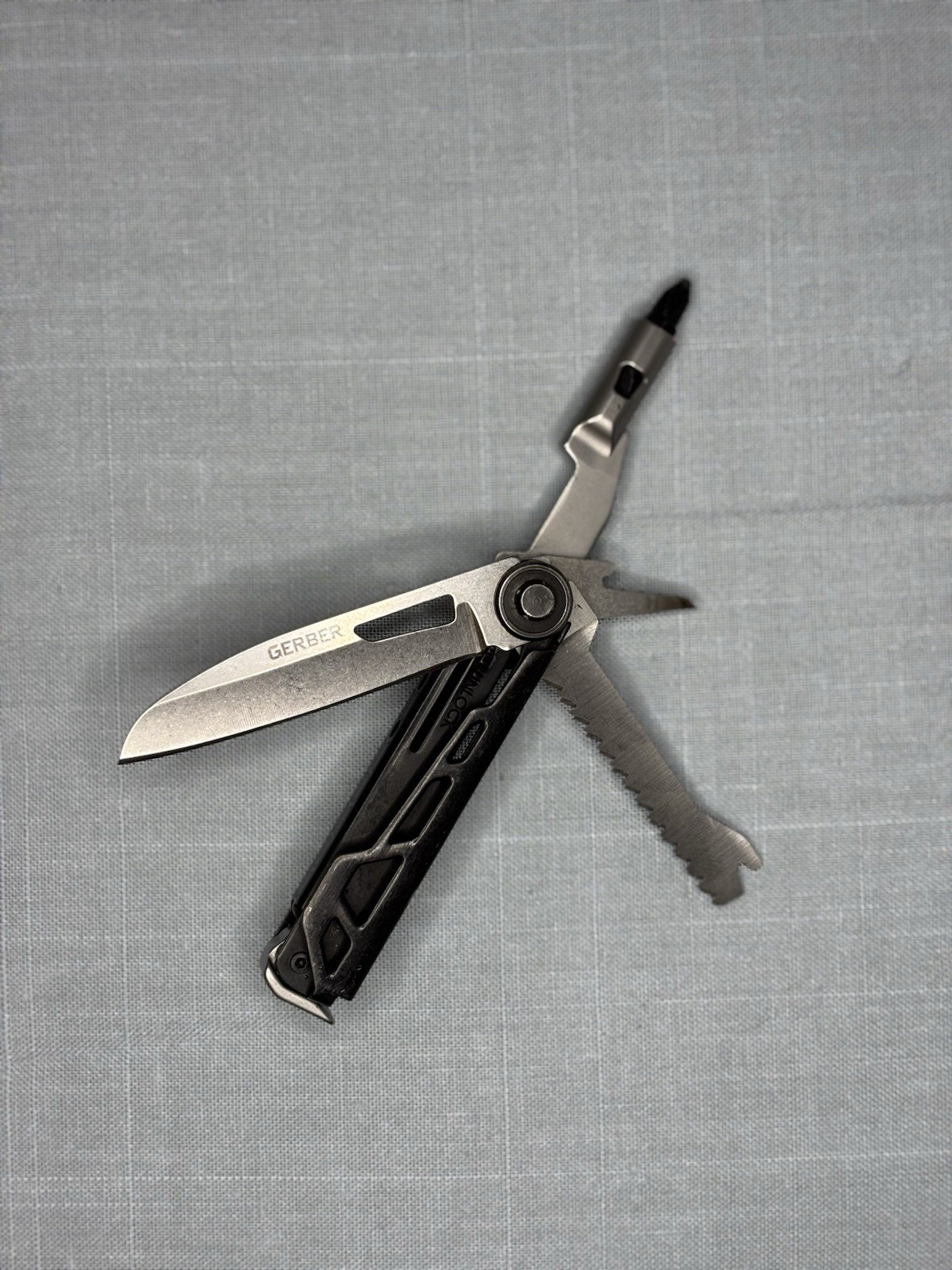 Gerber Armbar Folding Multi-Tool Knife w/ Bit Driver, Saw/File Black/Silver