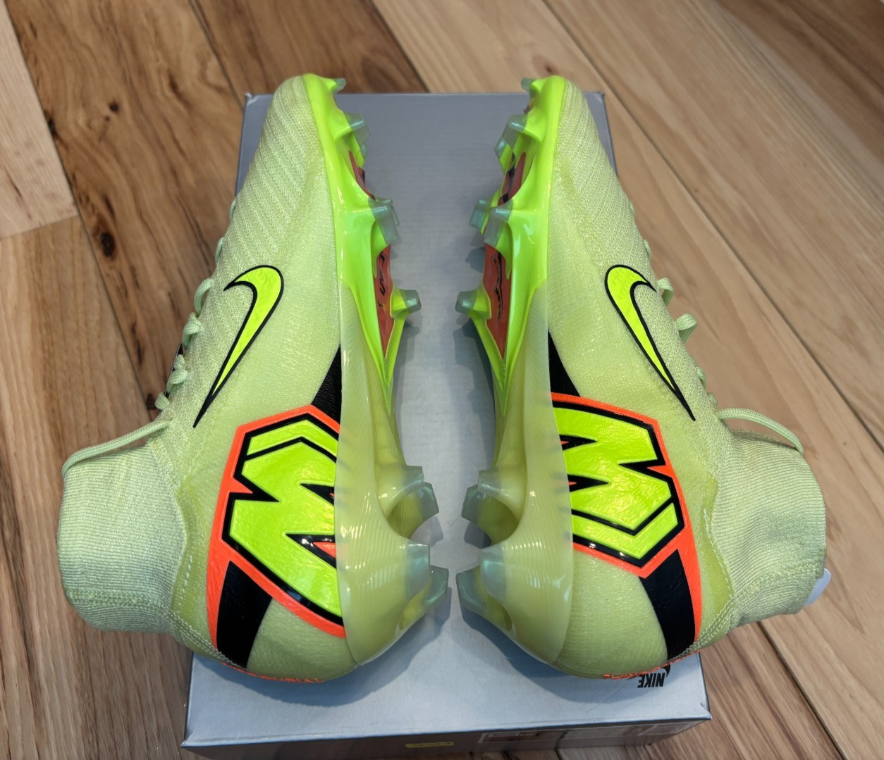 Nike Zoom Superfly 10 Elite FG Limelight Volt Hyper Crimson FQ1454 302 Size 7.5