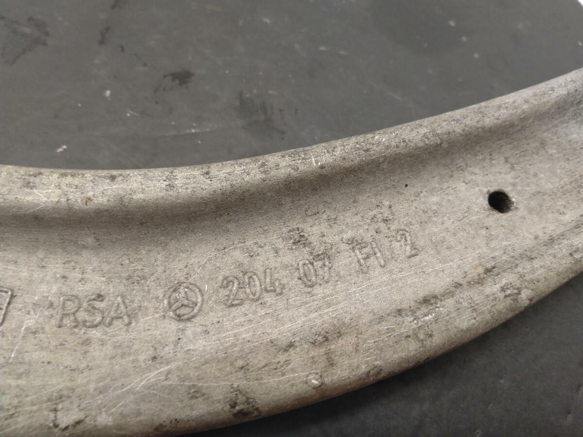 Mercedes E Class 2010 W212 Nsr Passengers Rear Left Lower Control Arm A20407
