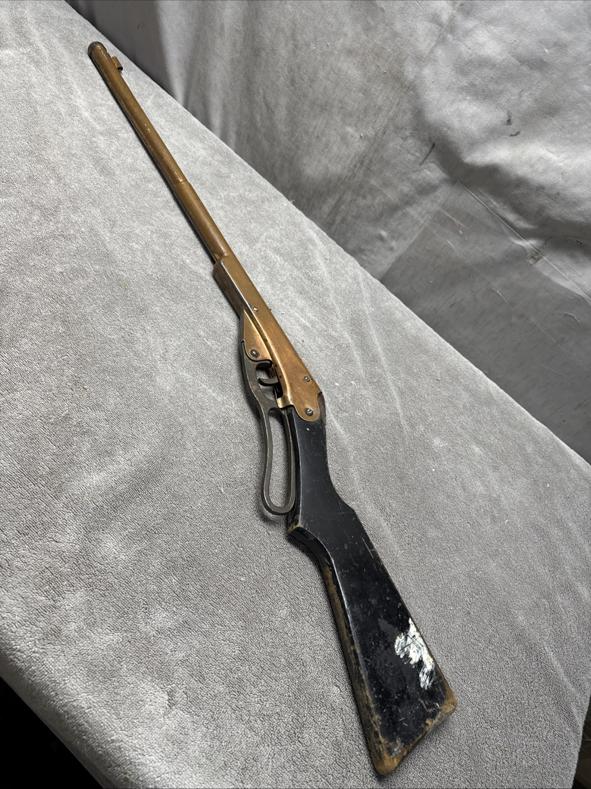 R• Vintage Daisy BB Gun No. 50 golden eagle. Tested, Works! Holds Pressure