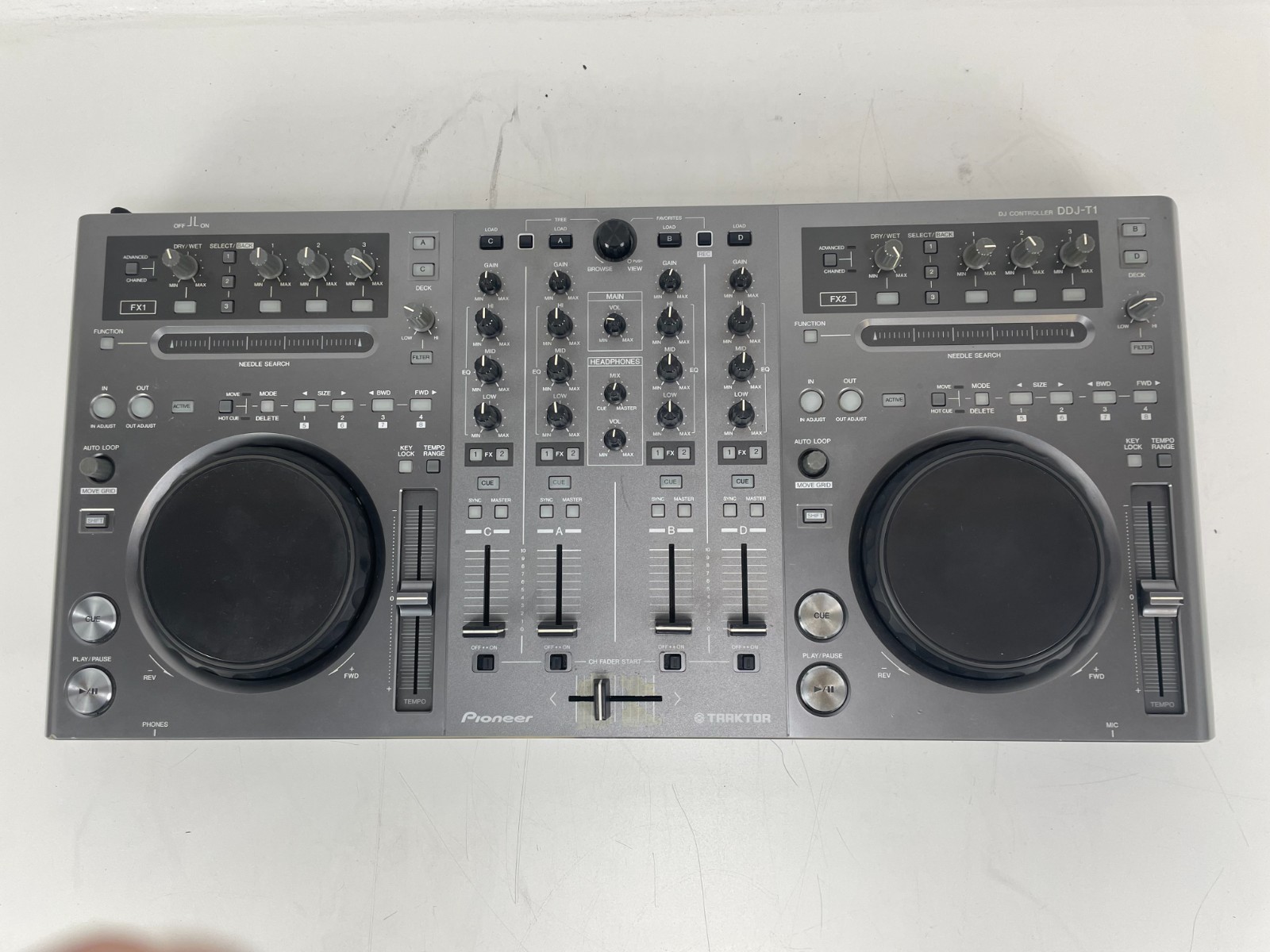 Pioneer DDJ-T1 DJ Controller