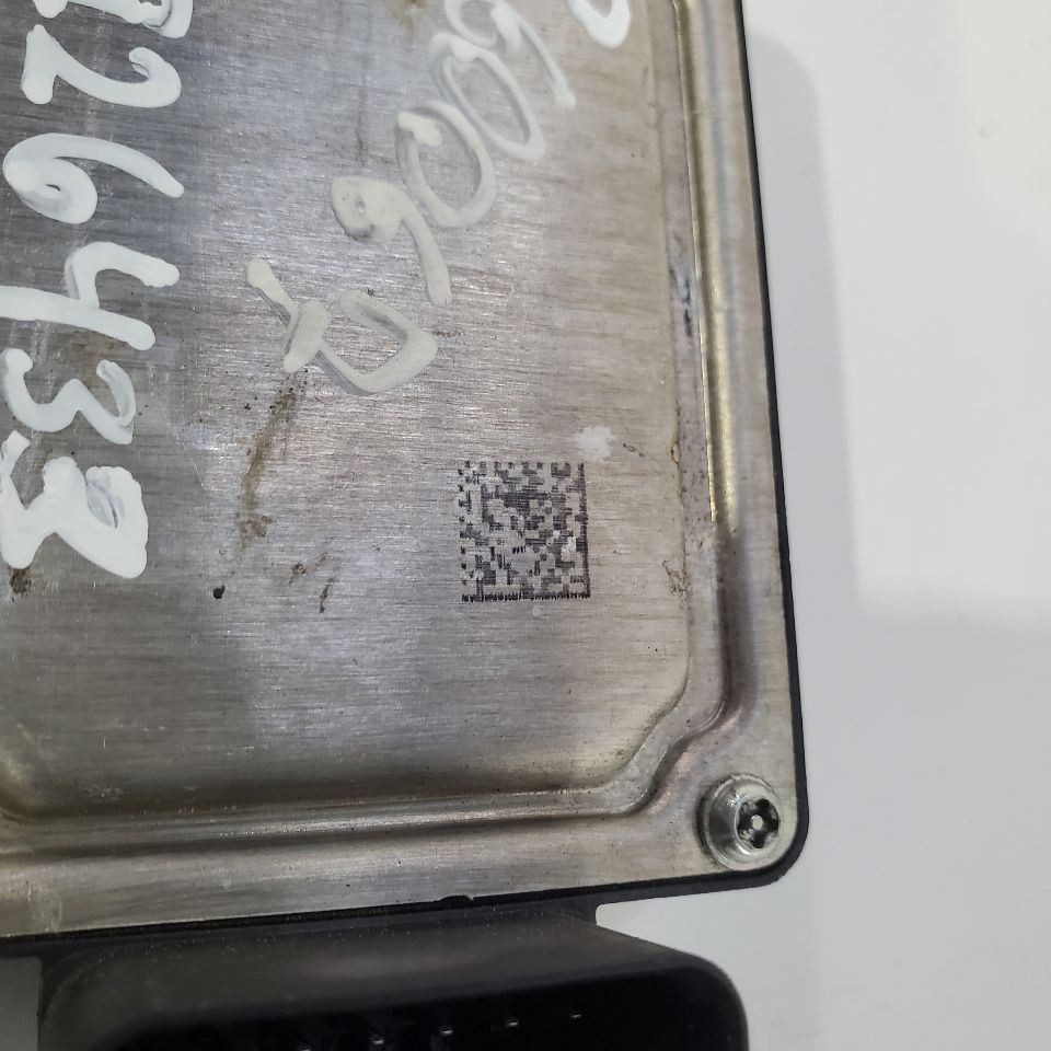 2020 Tesla Model 3 OEM Front Radar Distance Sensor Module