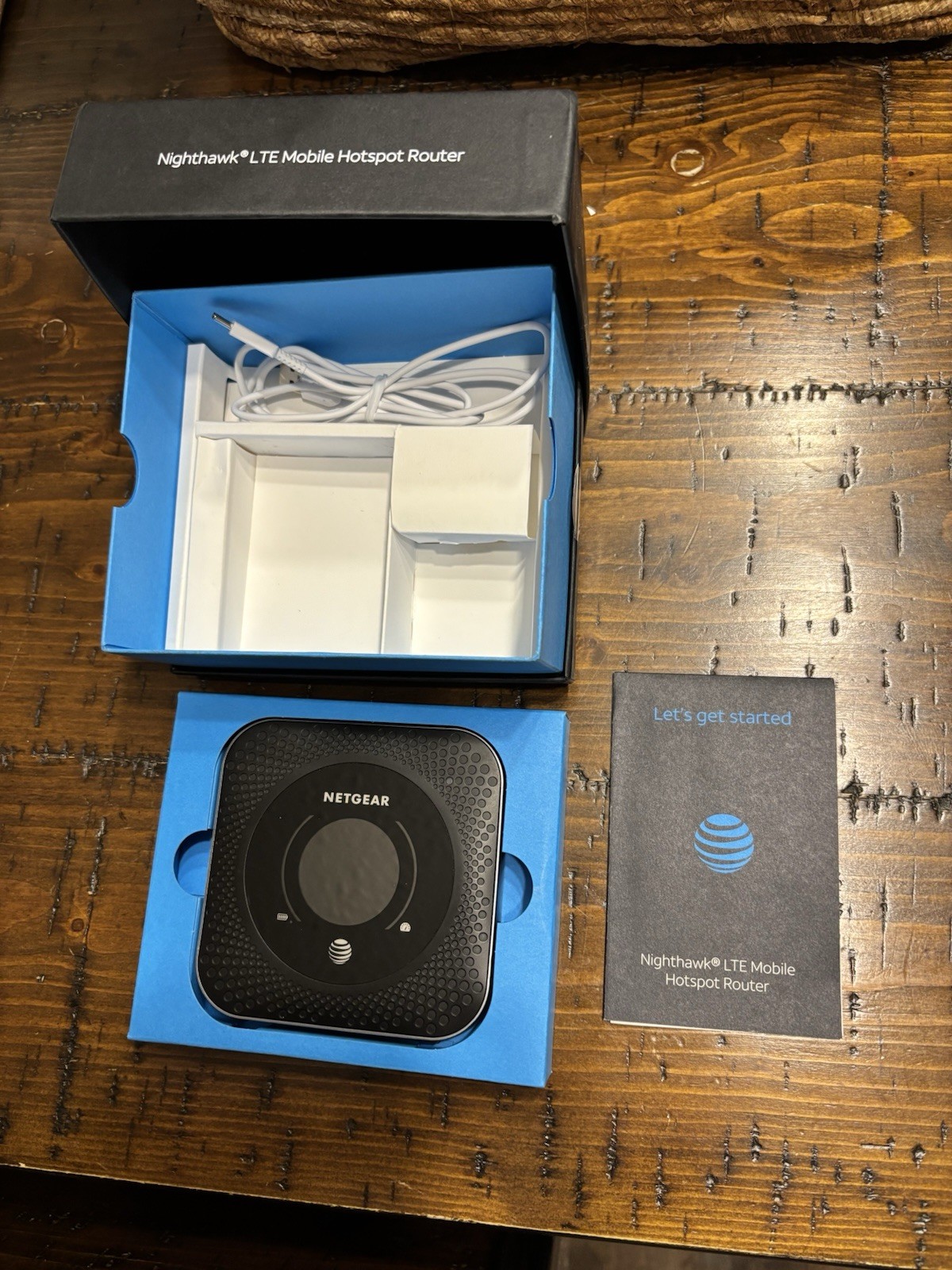 AT&T Nighthawk LTE Mobile Hotspot Router (6420B)